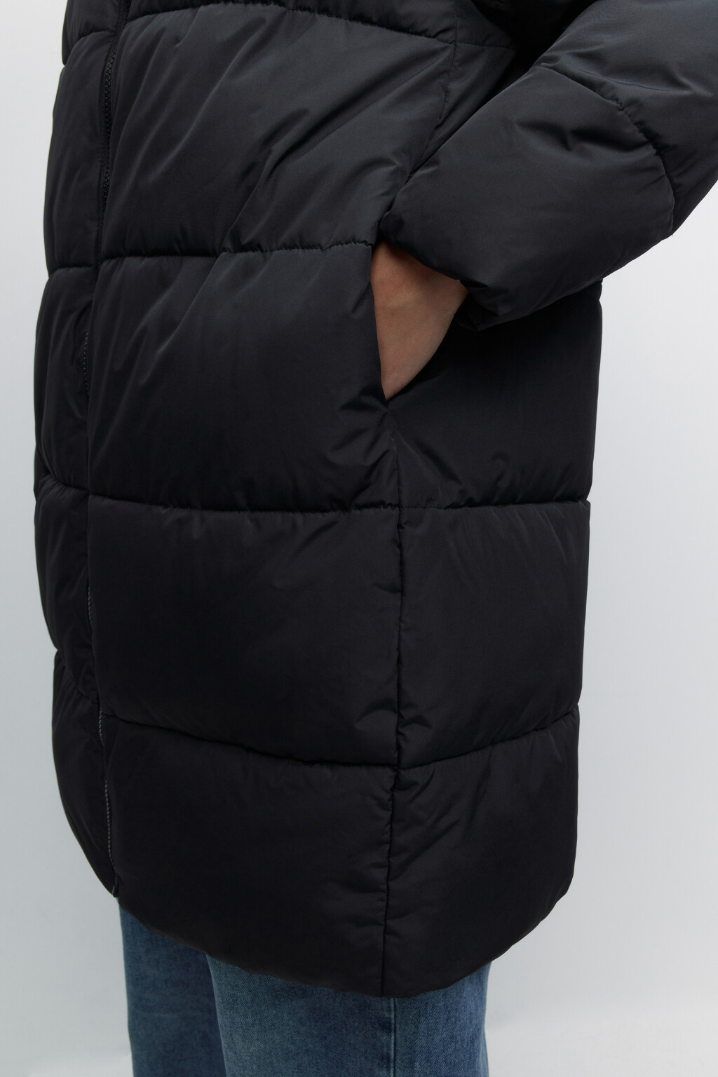 Пальто стеганое утепленное с воротником-стойкой - цвет черный - 6