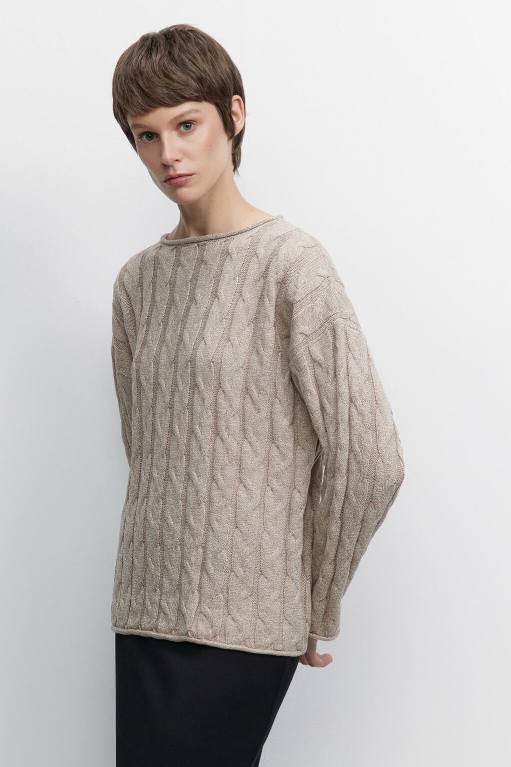Джемпер oversize вязаный с узором-косичкой - цвет бежевый - 3