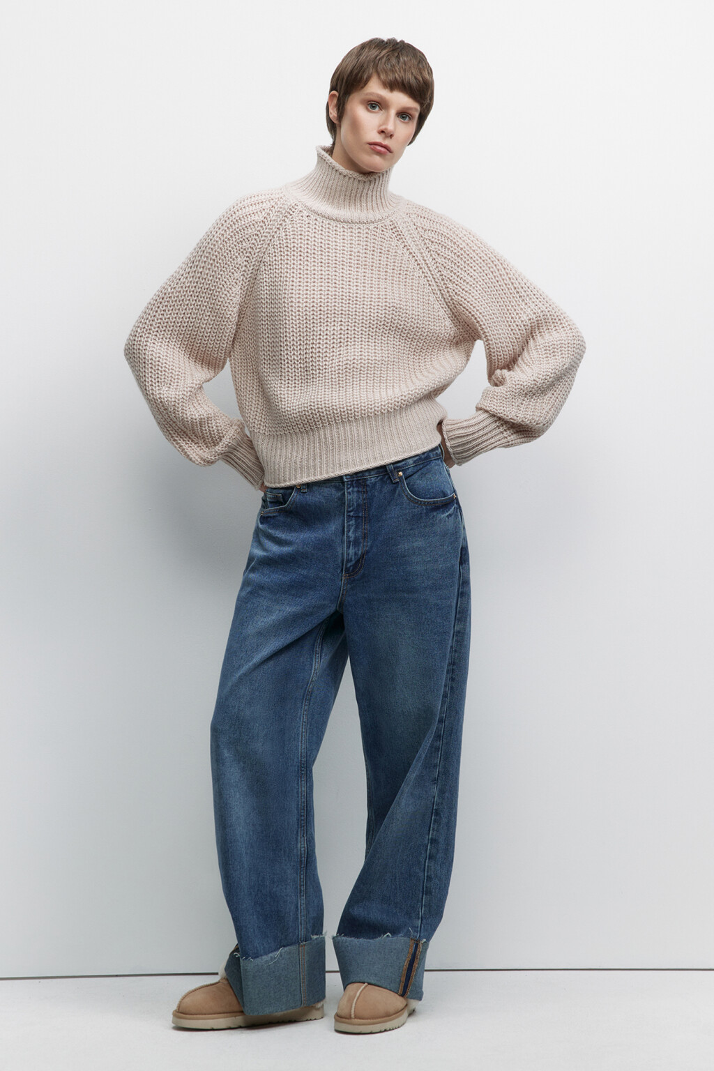 Свитер крупной фактурной вязки - цвет бежевый - 5