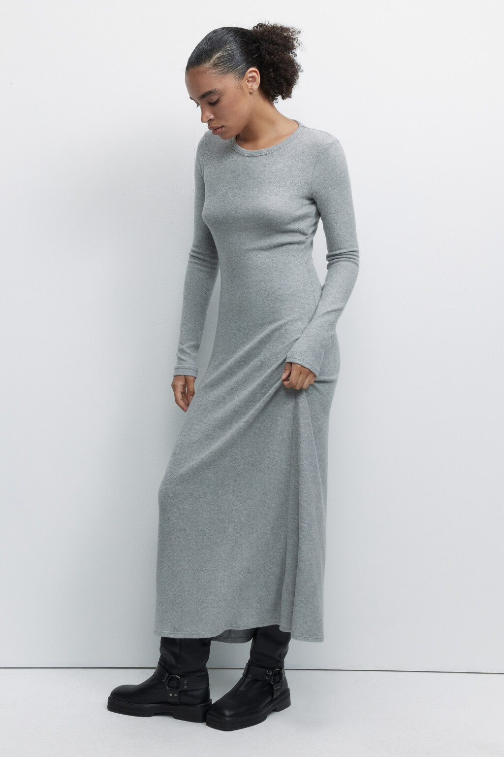 Платье-футляр макси облегающее с длинными рукавами - цвет серый - 2