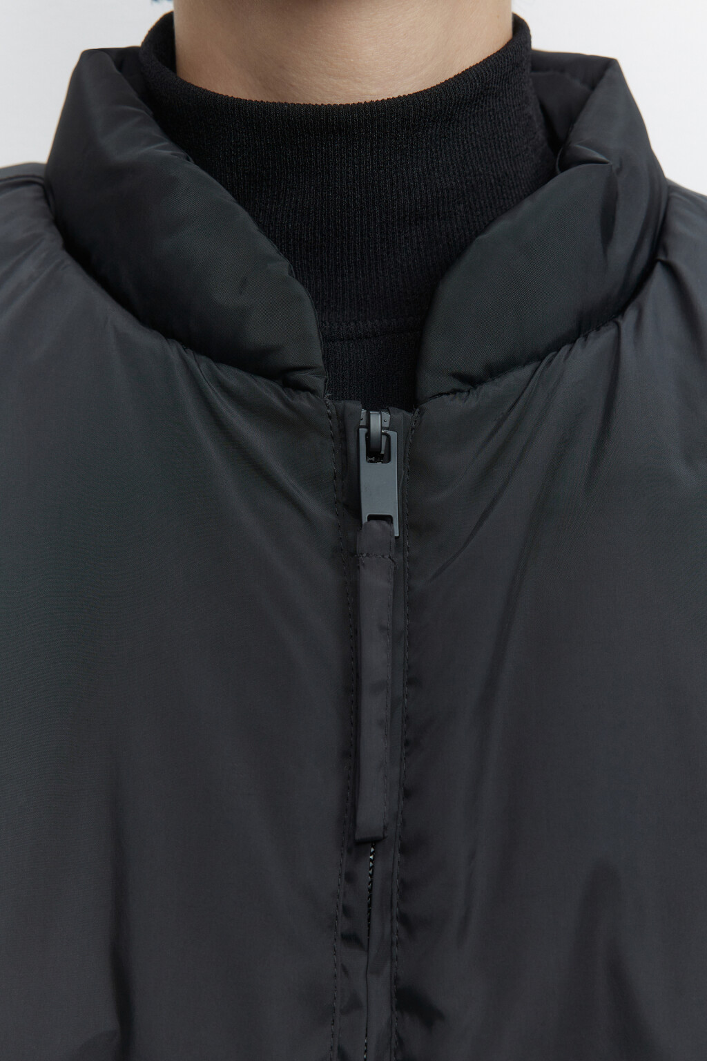 Куртка-бомбер oversize утепленная с коротким воротником - цвет черный - 6