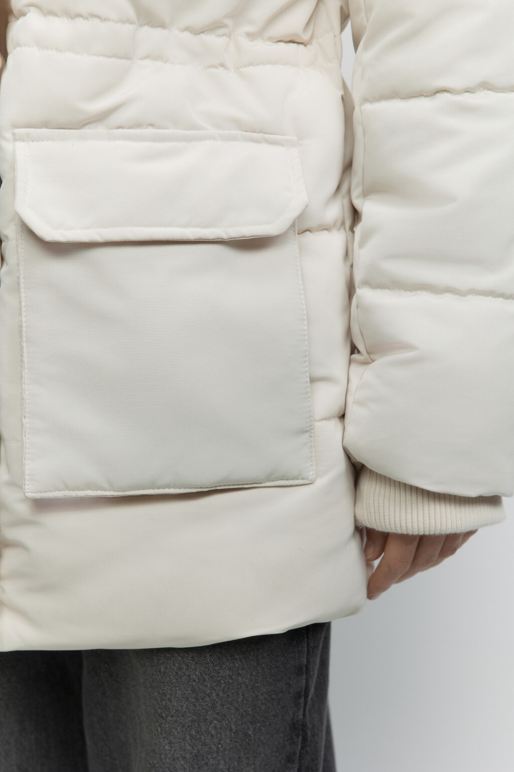 Куртка-парка стеганая утепленная с опушкой на капюшоне - цвет бежевый - 7