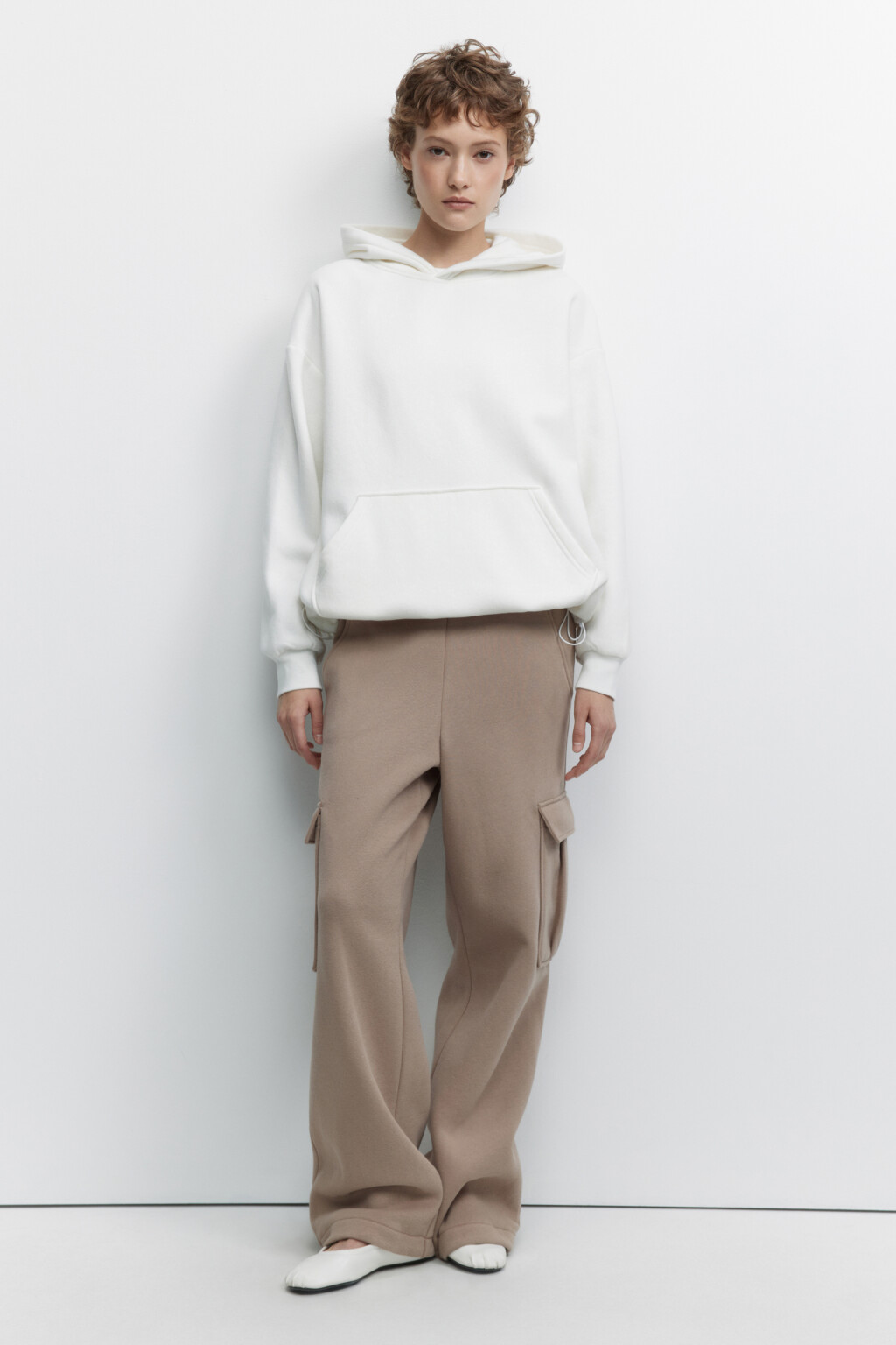 Худи oversize утепленная с капюшоном и карманом - цвет бежевый - 1