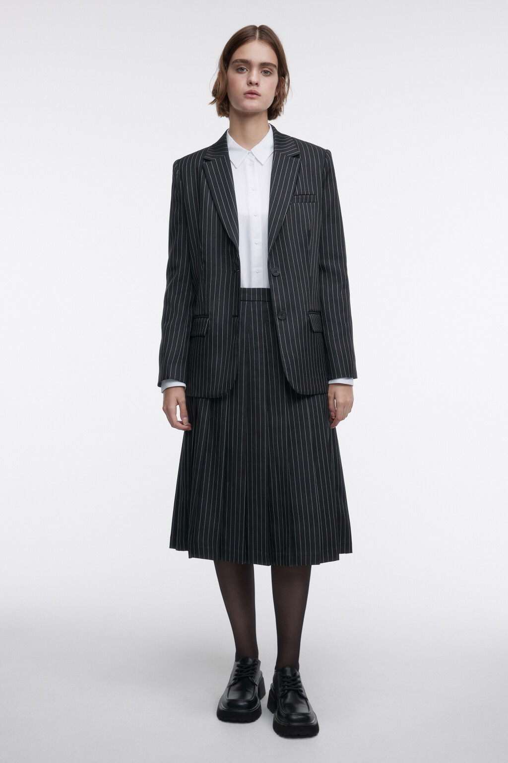 Юбка миди костюмная плиссированная в полоску - цвет черный - 1