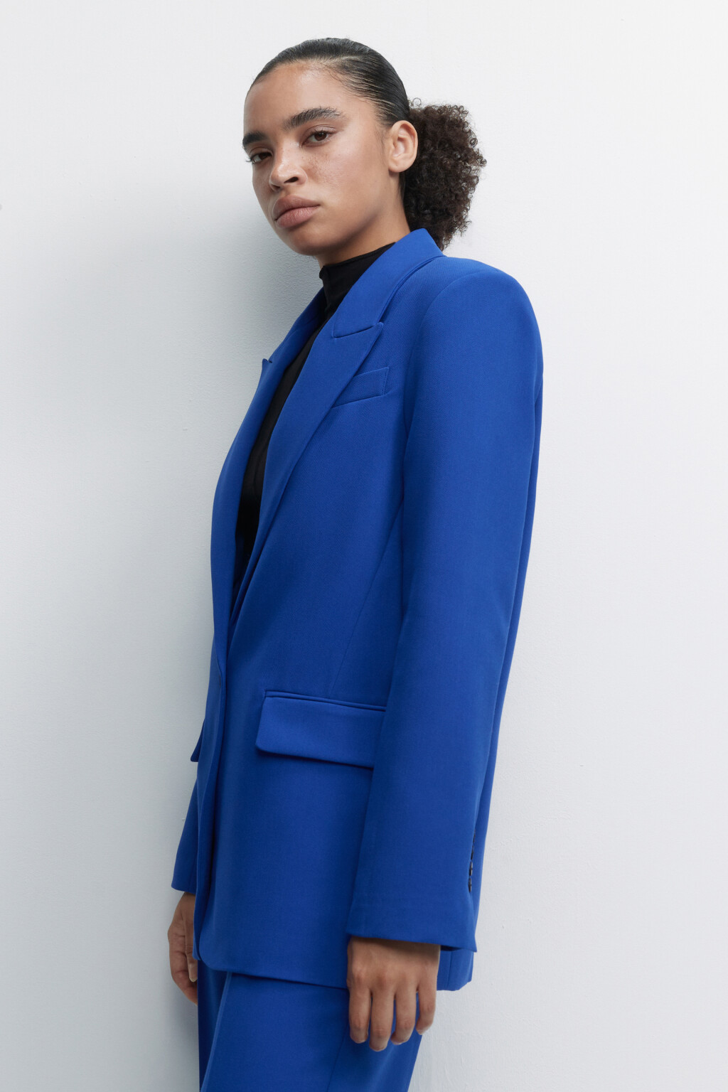 Пиджак прямой однобортный с боковыми карманами - цвет синий - 3