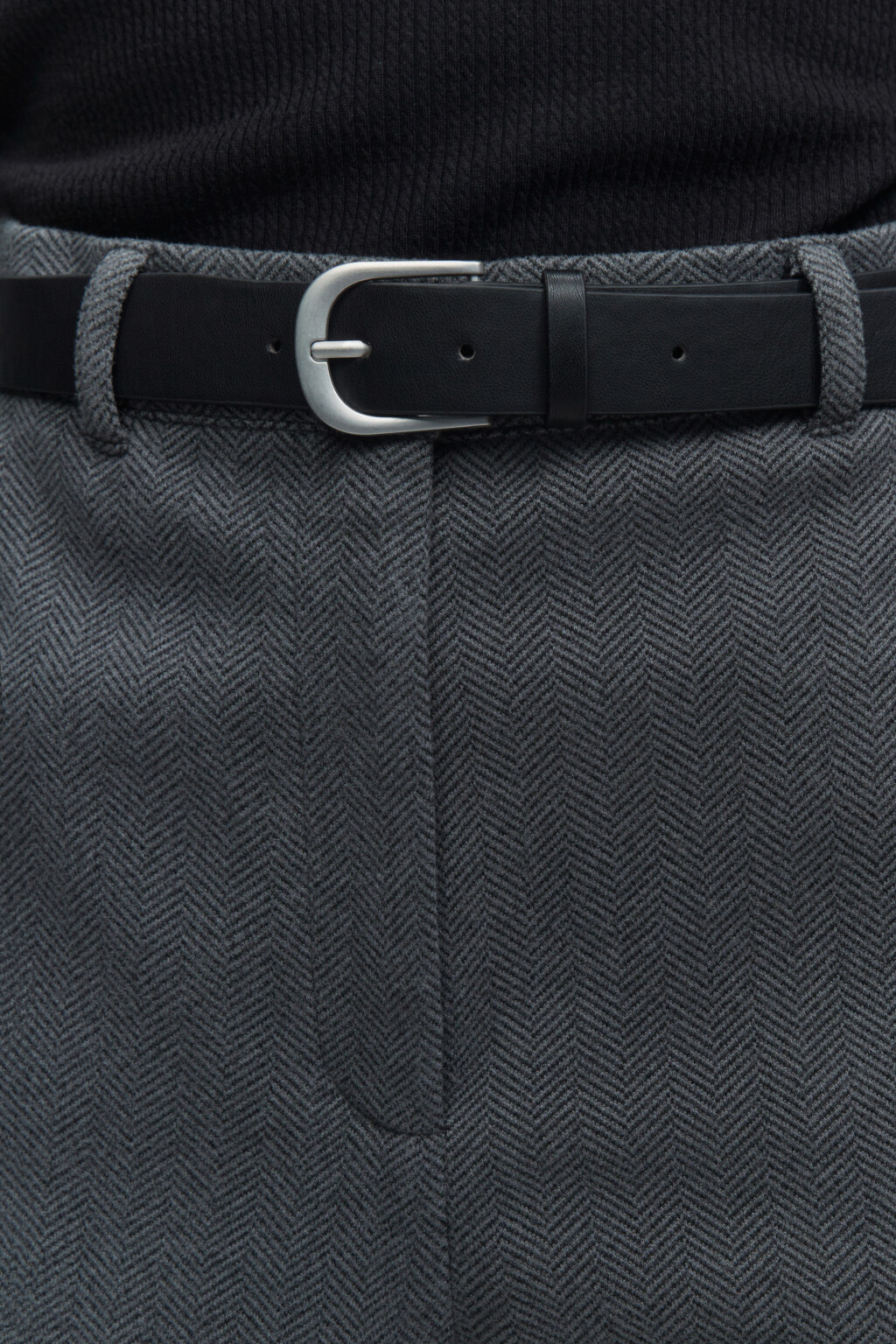 Шорты костюмные с принтом-елочкой и ремнем - цвет черный - 6