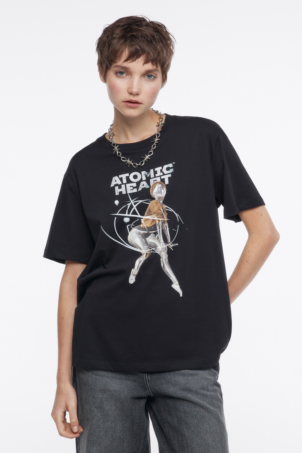 Футболка oversize хлопковая с принтом Atomic Heart - цвет черный - 3