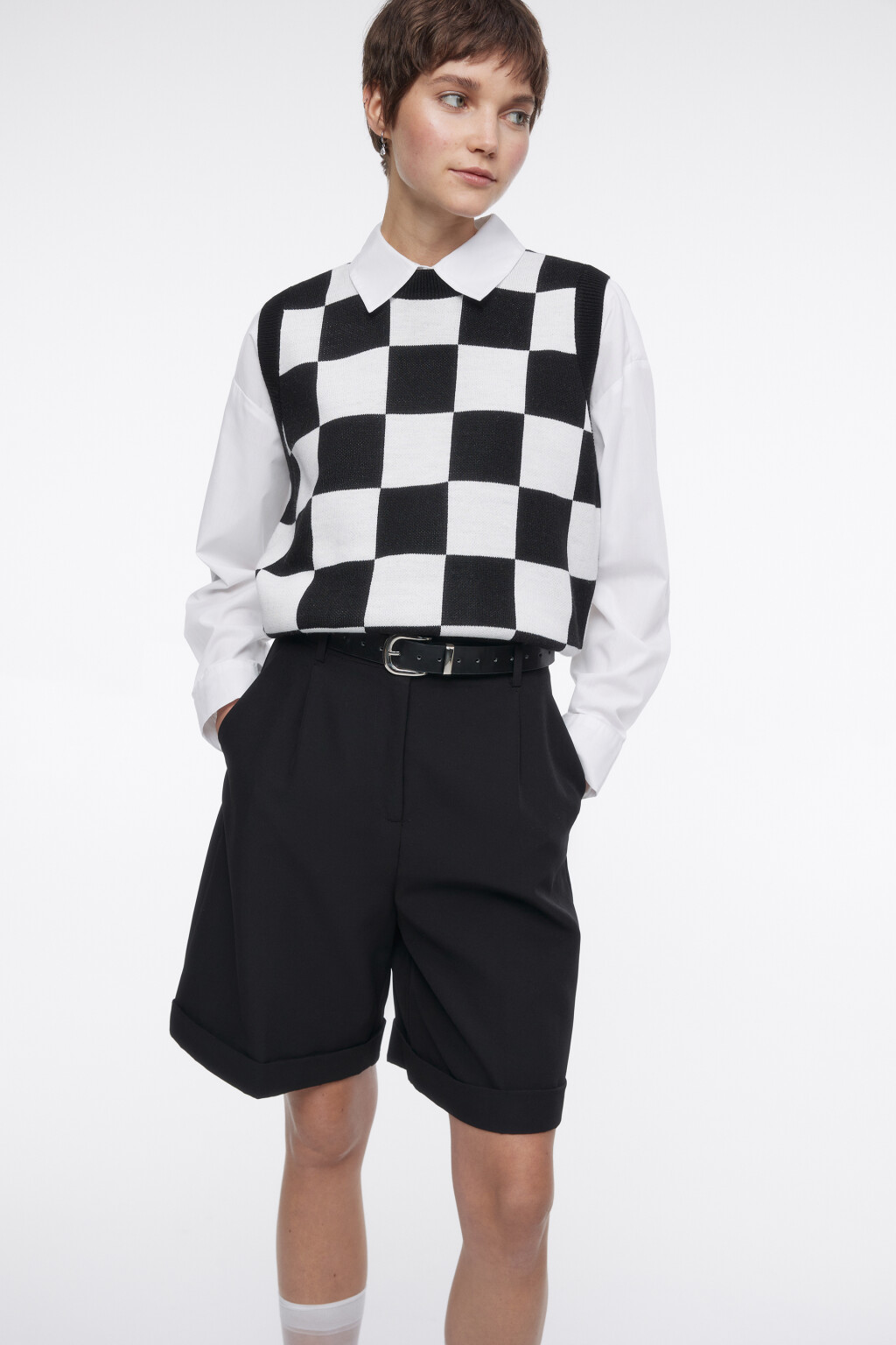 Жилетка вязаная жаккардовая с принтом в клетку - цвет черный - 2