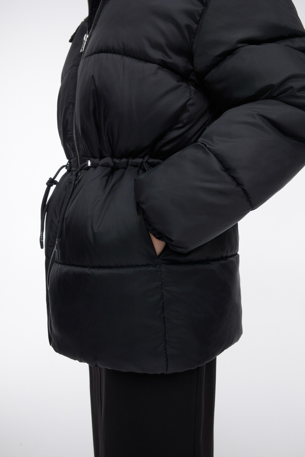 Куртка-парка стеганая утепленная с капюшоном - цвет черный - 7