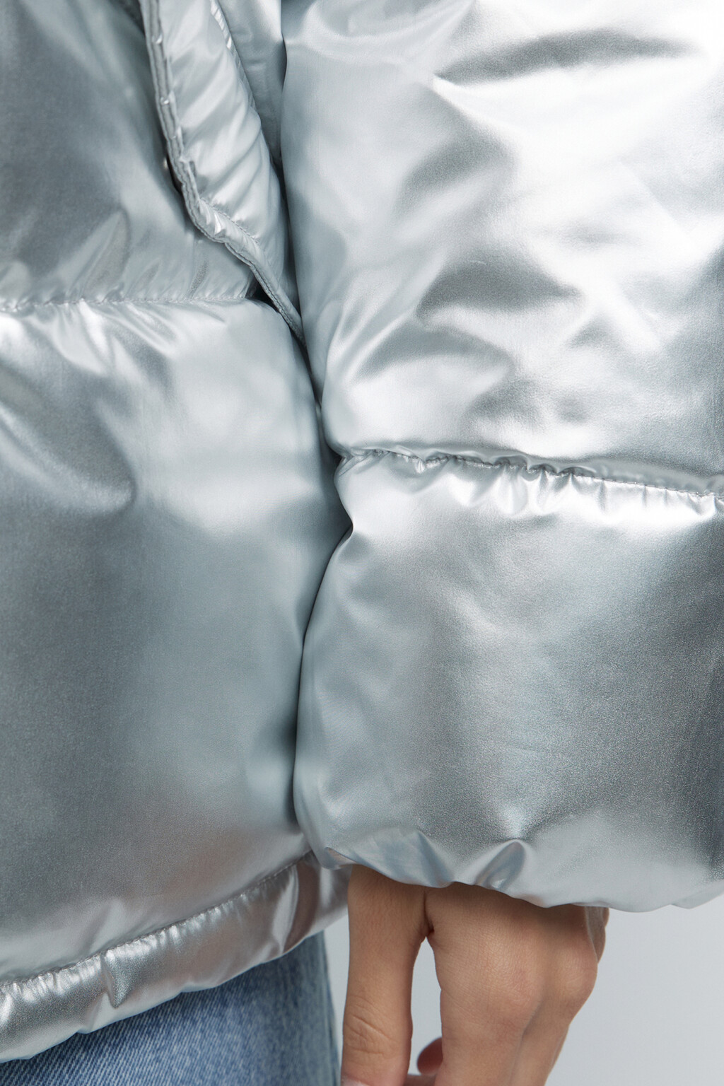 Куртка дутая стеганая с капюшоном и эффектом металлик - цвет серый - 6