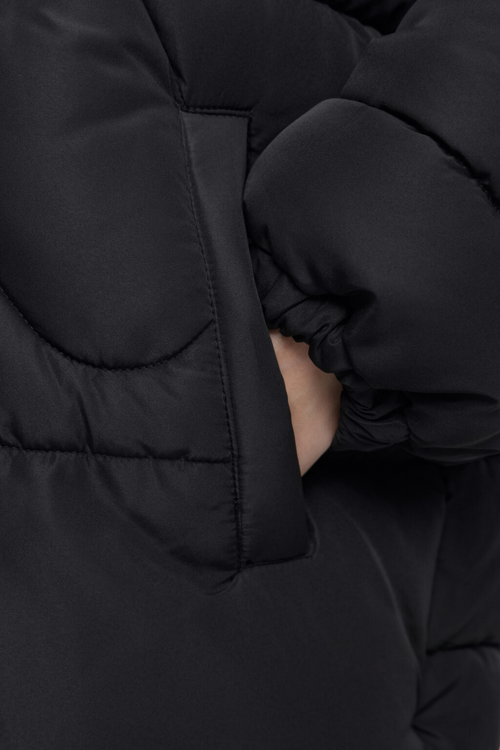 Куртка стеганая с капюшоном и сердечками - цвет черный - 9