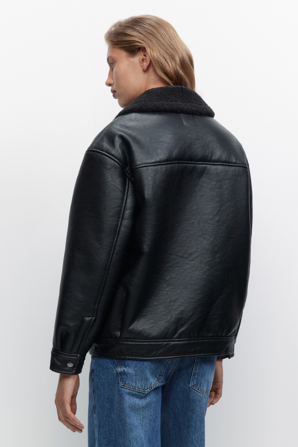 Куртка-дубленка утепленная с меховым воротником - цвет черный - 5