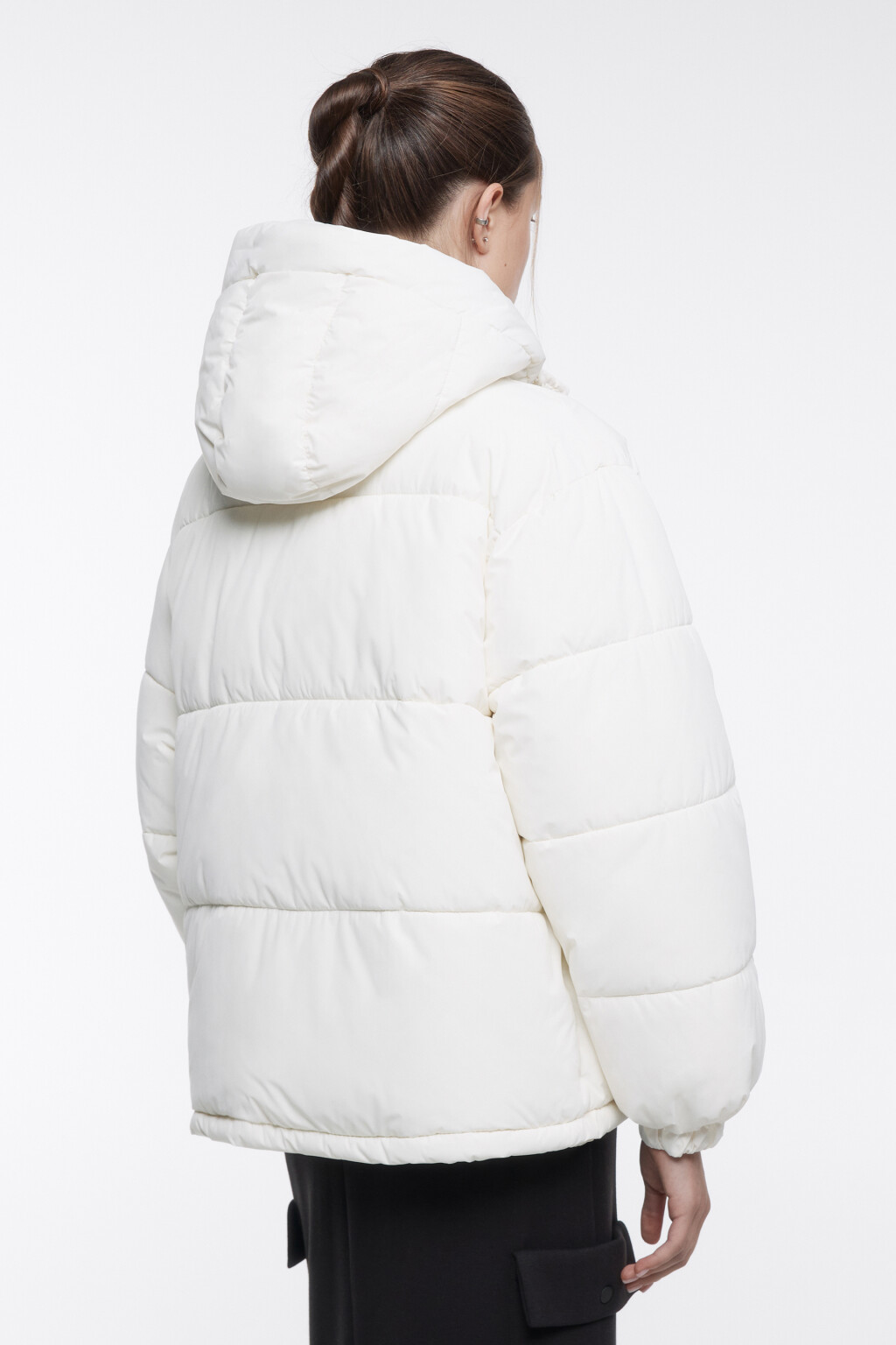 Куртка oversize короткая утепленная с капюшоном - цвет молочный - 5