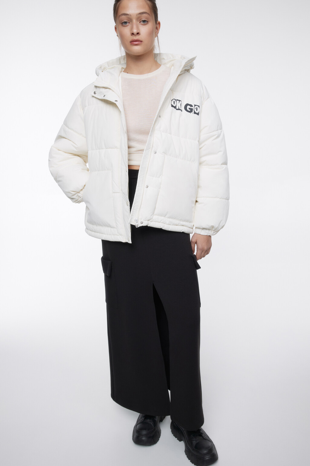 Куртка oversize короткая утепленная с капюшоном - цвет молочный - 1