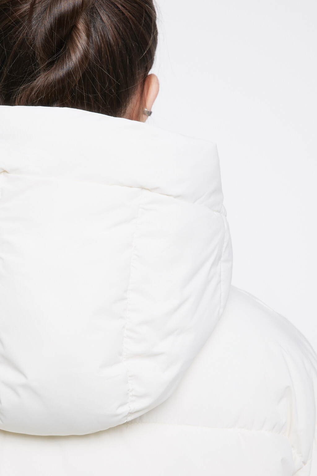 Куртка oversize короткая утепленная с капюшоном - цвет молочный - 8