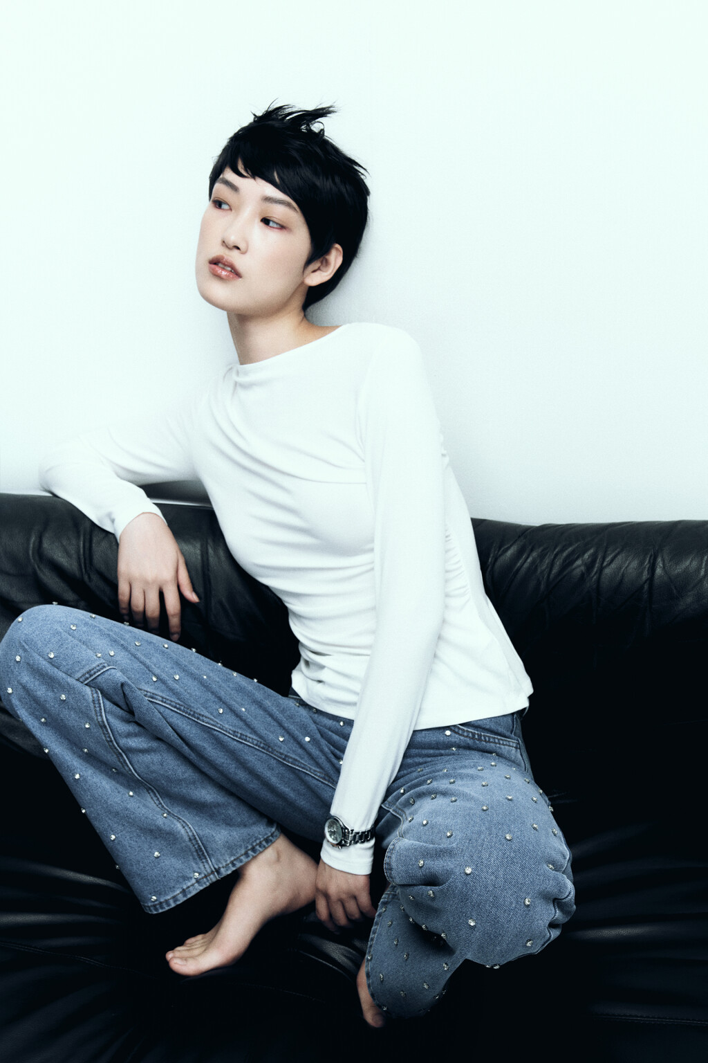 Лонгслив вискозный с драпировкой по бокам - цвет бежевый - 8