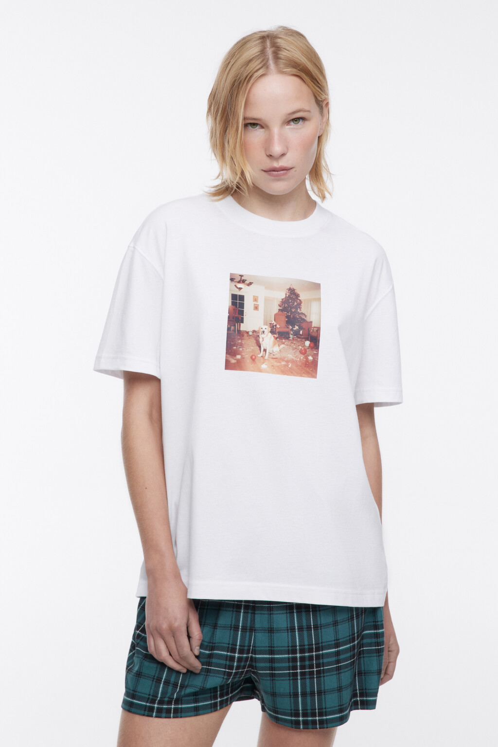 Футболка свободная с новогодним принтом - цвет белый - 2