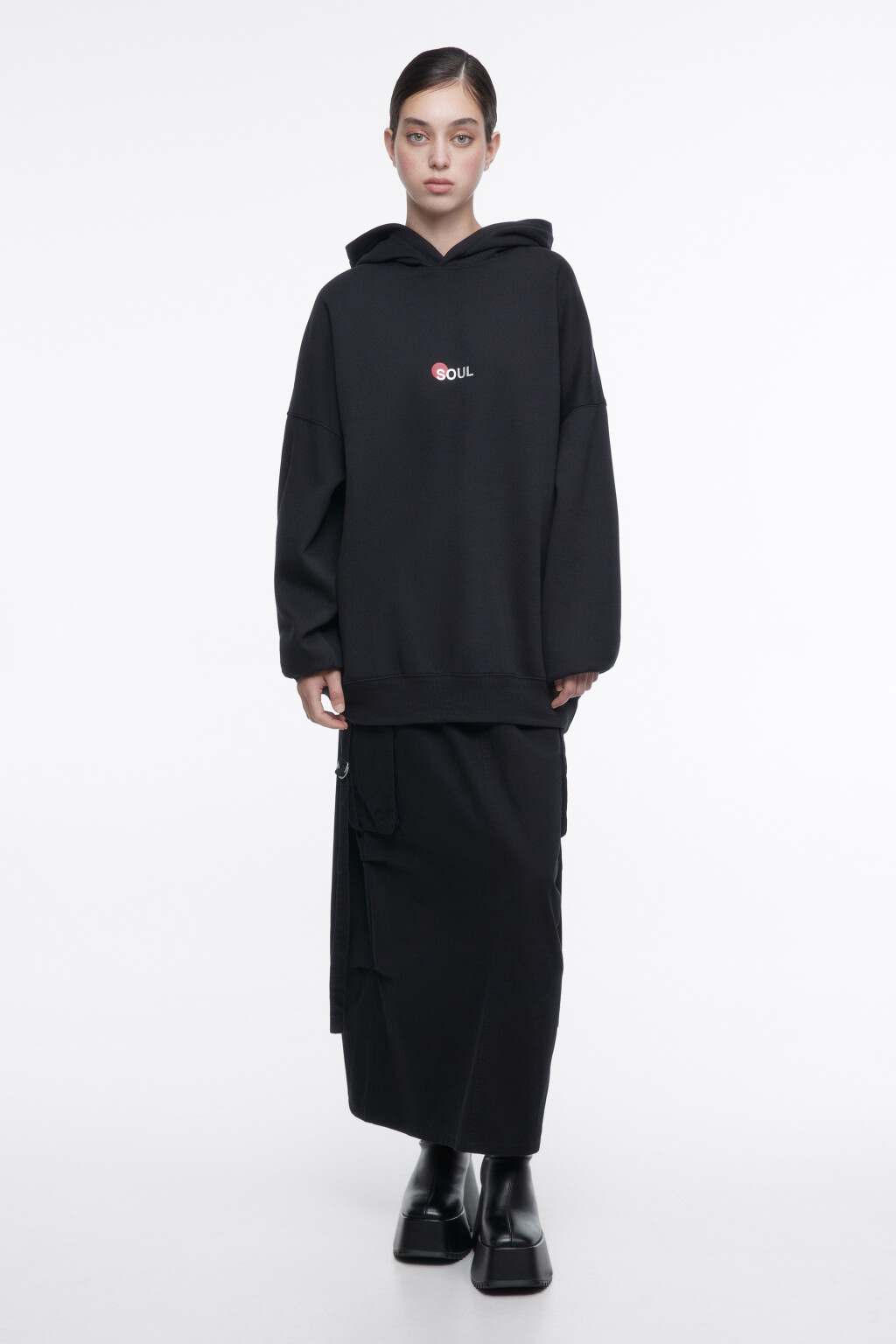 Худи oversize утепленная с капюшоном и драконом - цвет черный - 2