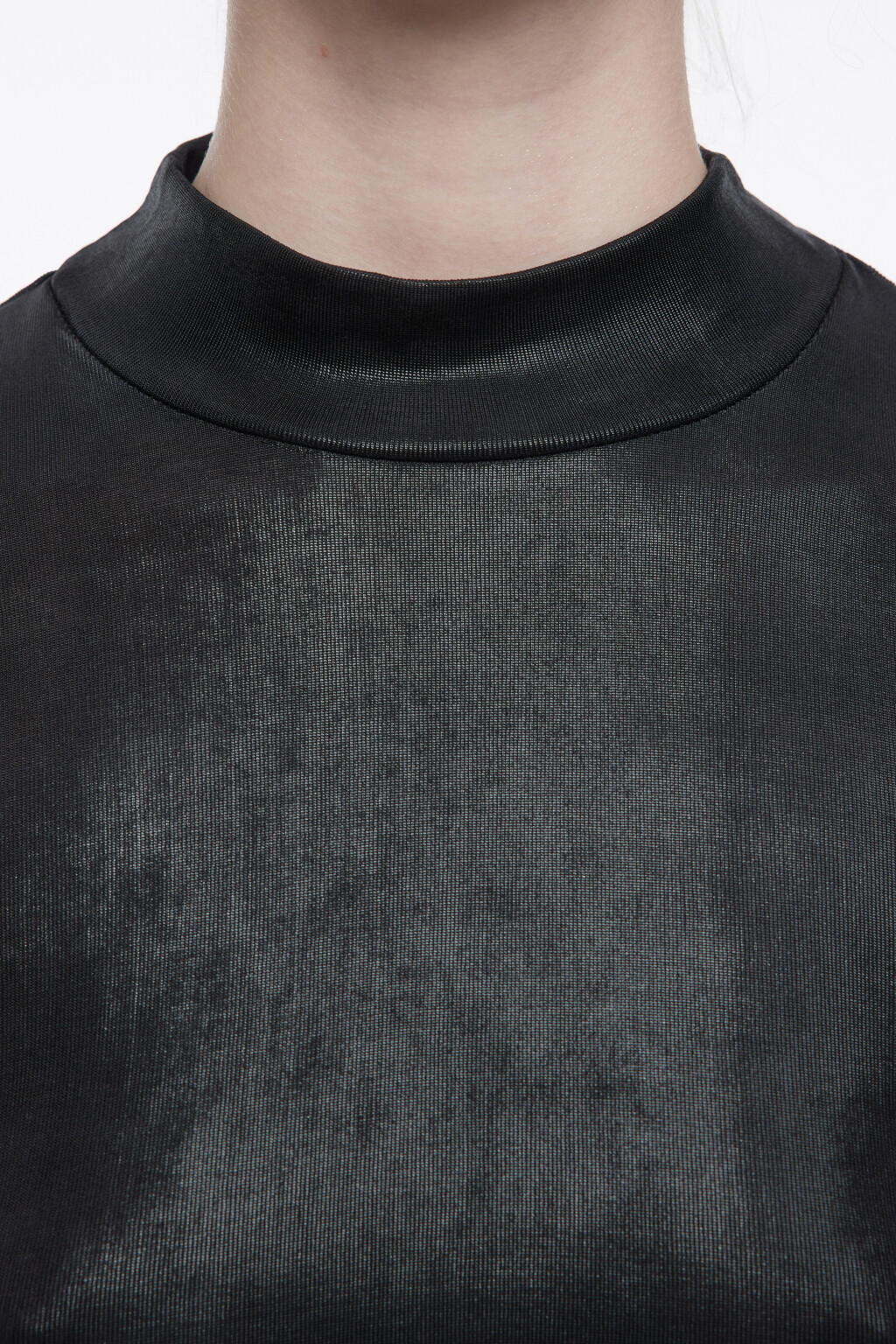 Топ-лонгслив облегающий из блестящей ткани - цвет черный - 7