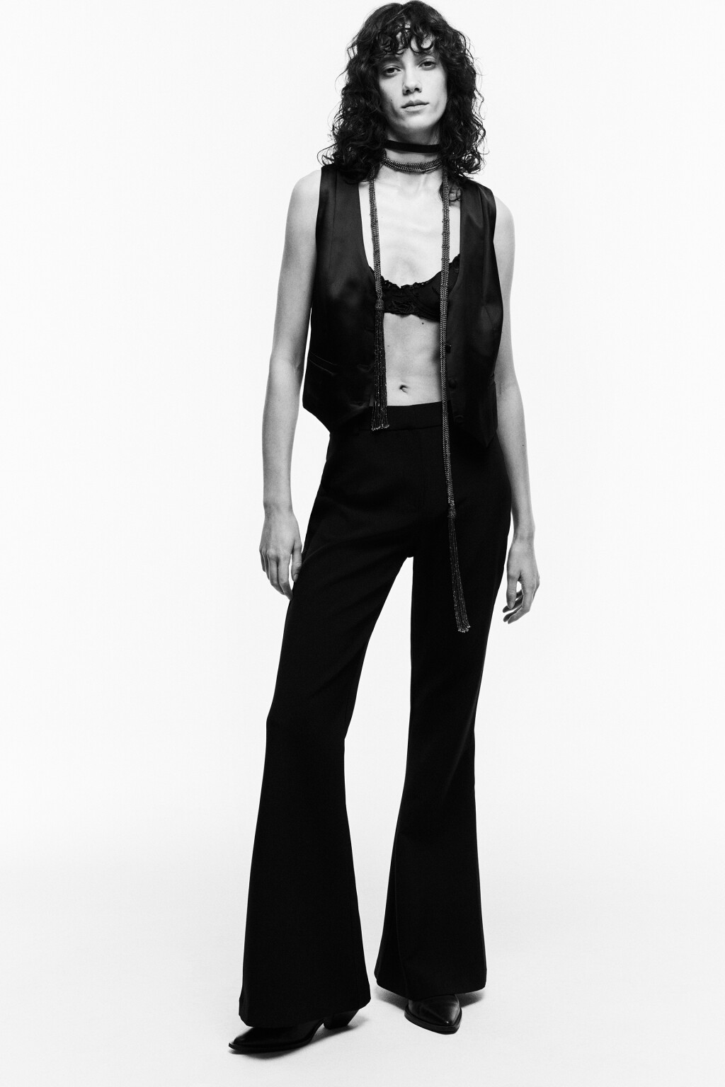 Брюки клеш костюмные с низкой посадкой - цвет черный - 8