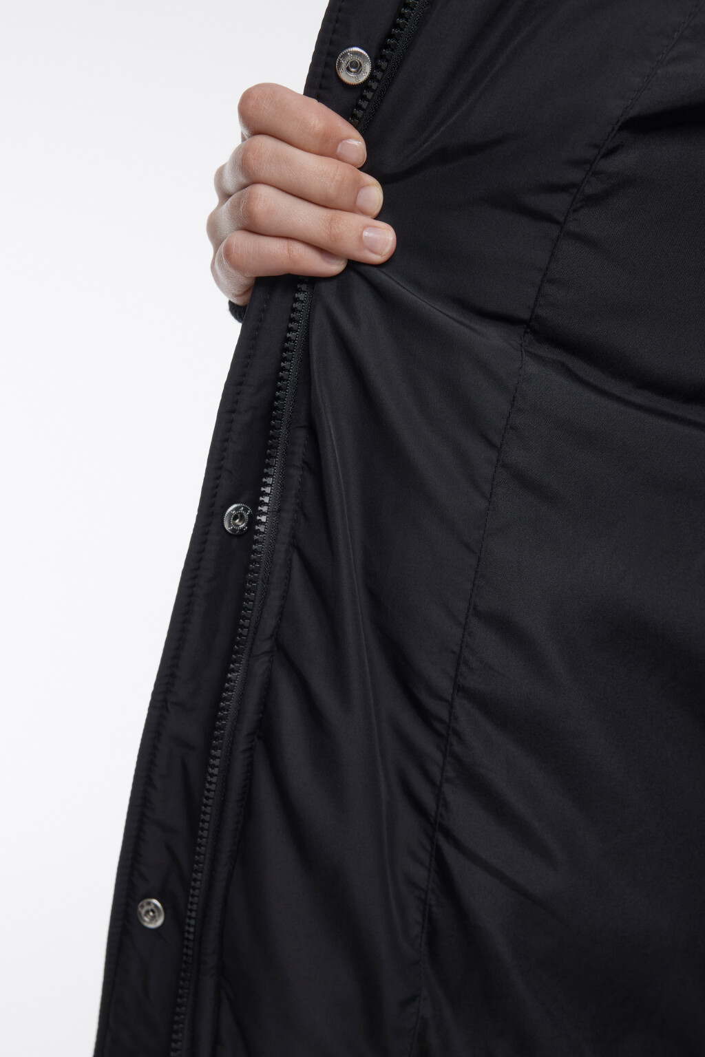 Куртка стеганая с меховыми вставками и принтом - цвет черный - 8