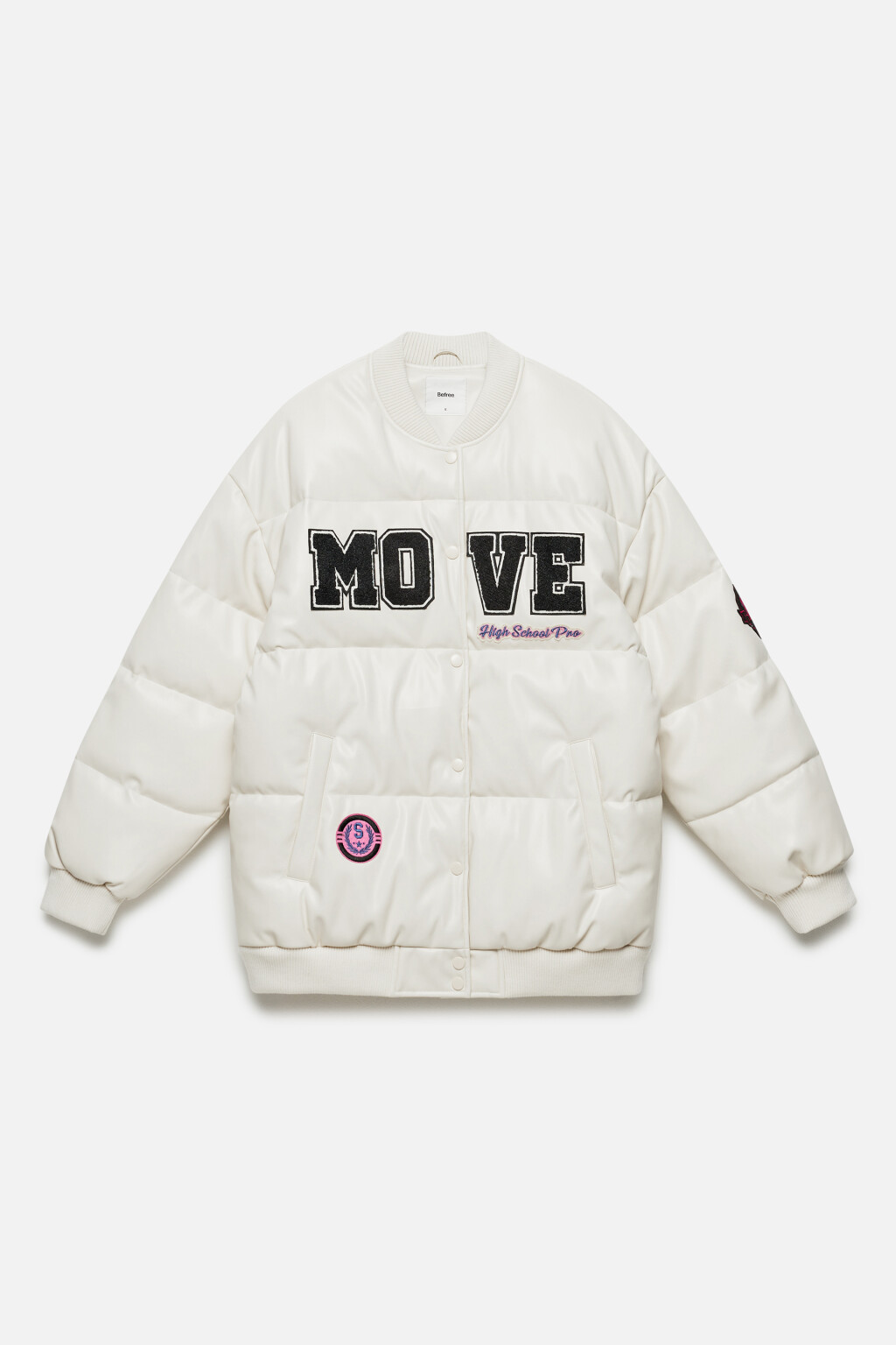 Куртка-бомбер из искусственной кожи с нашивками - цвет белый - 8