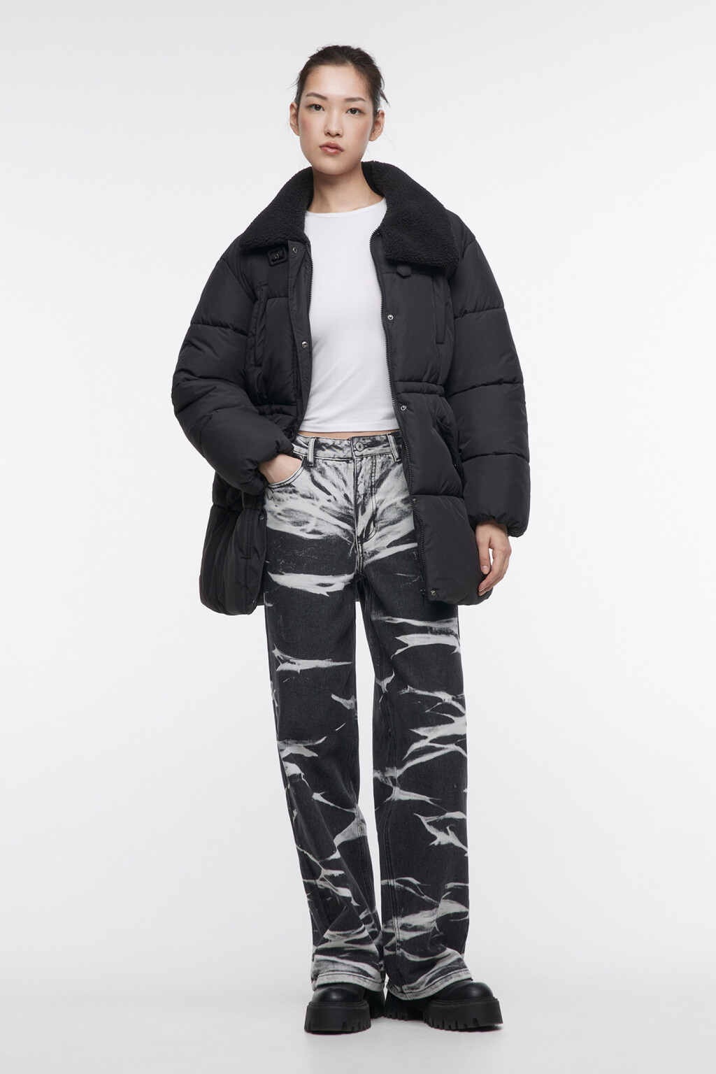 Куртка стеганая с асимметричным воротником - цвет черный - 1