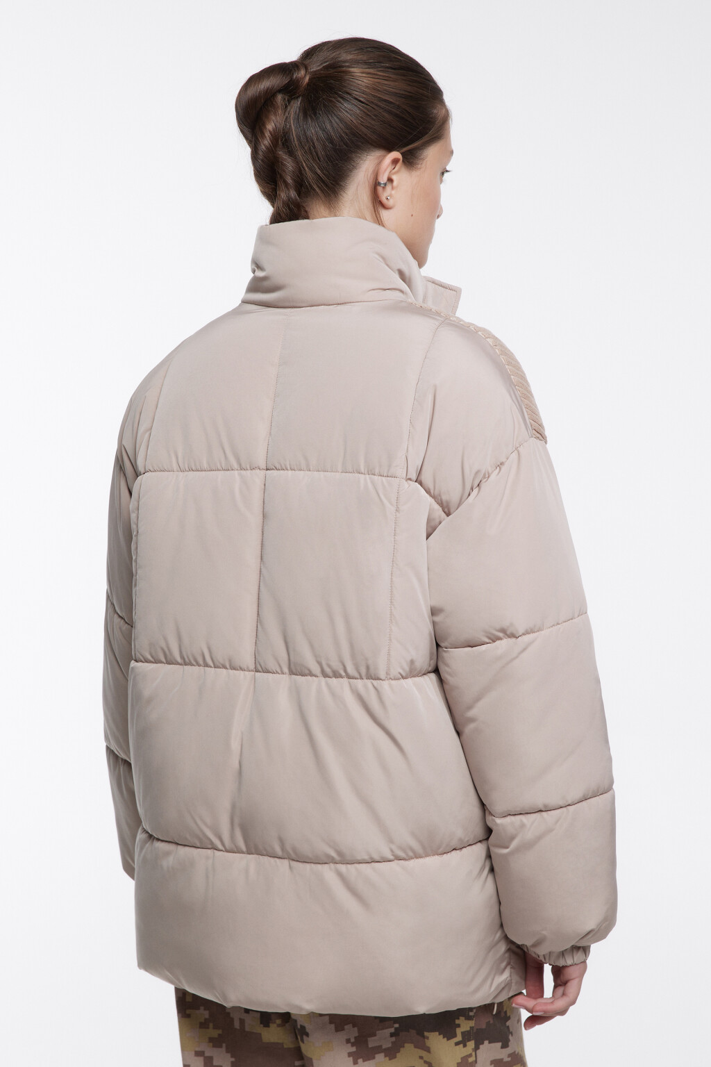 Куртка стеганая с принтом и вельветовой вставкой - цвет бежевый - 5