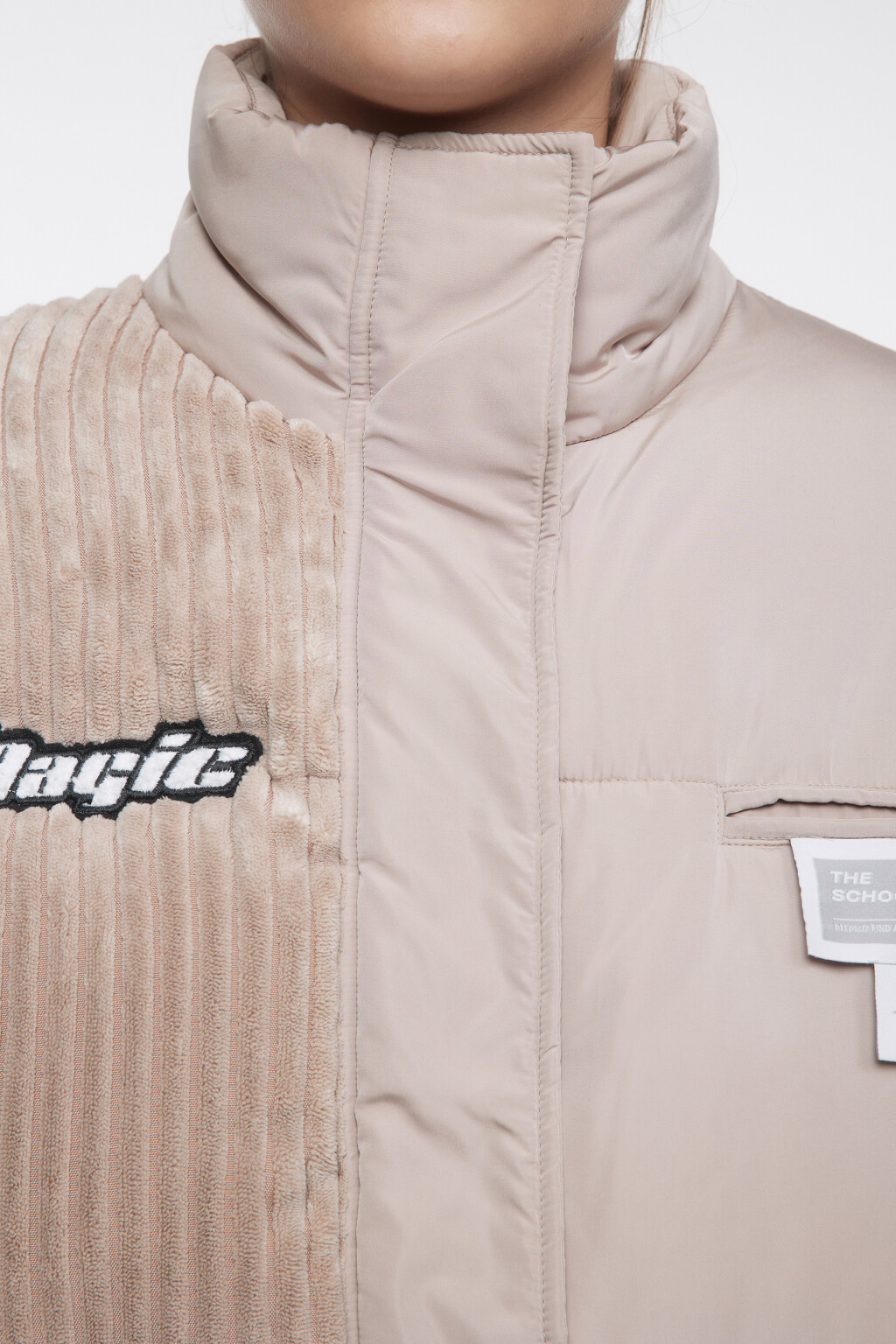 Куртка стеганая с принтом и вельветовой вставкой - цвет бежевый - 6