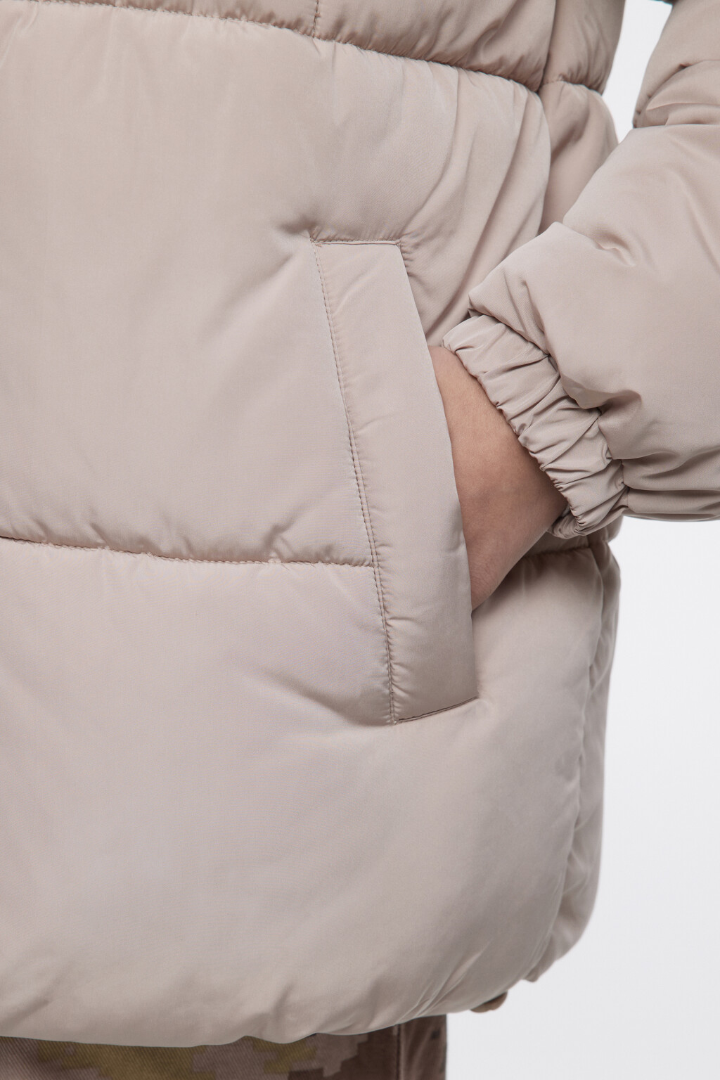 Куртка стеганая с принтом и вельветовой вставкой - цвет бежевый - 8