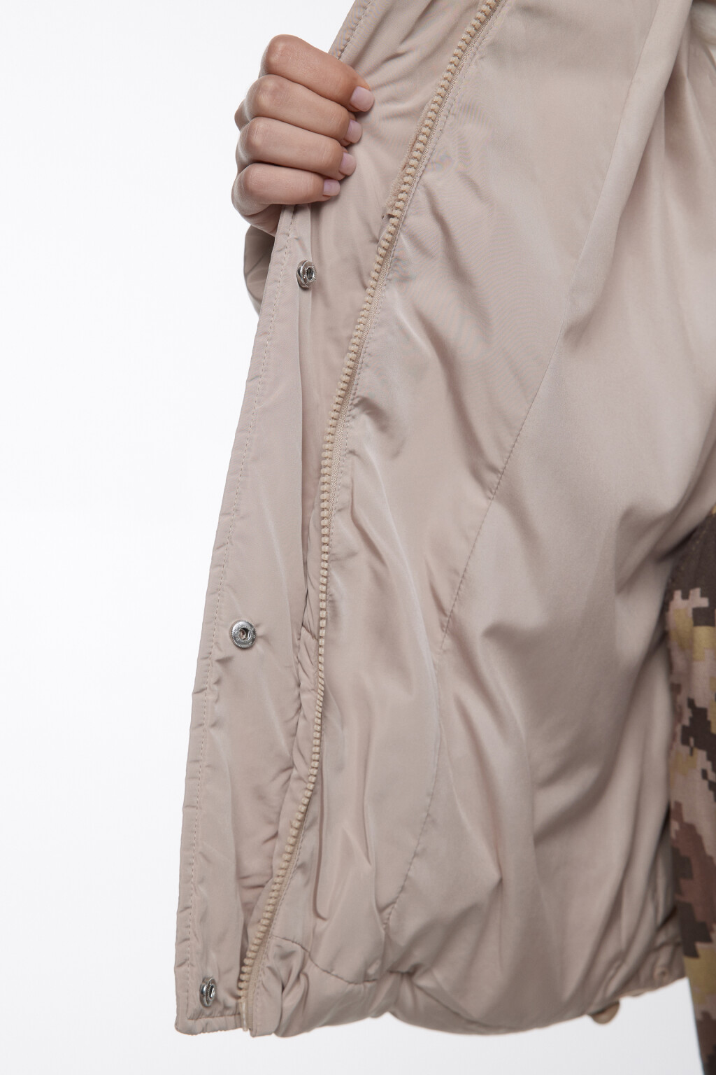 Куртка стеганая с принтом и вельветовой вставкой - цвет бежевый - 9