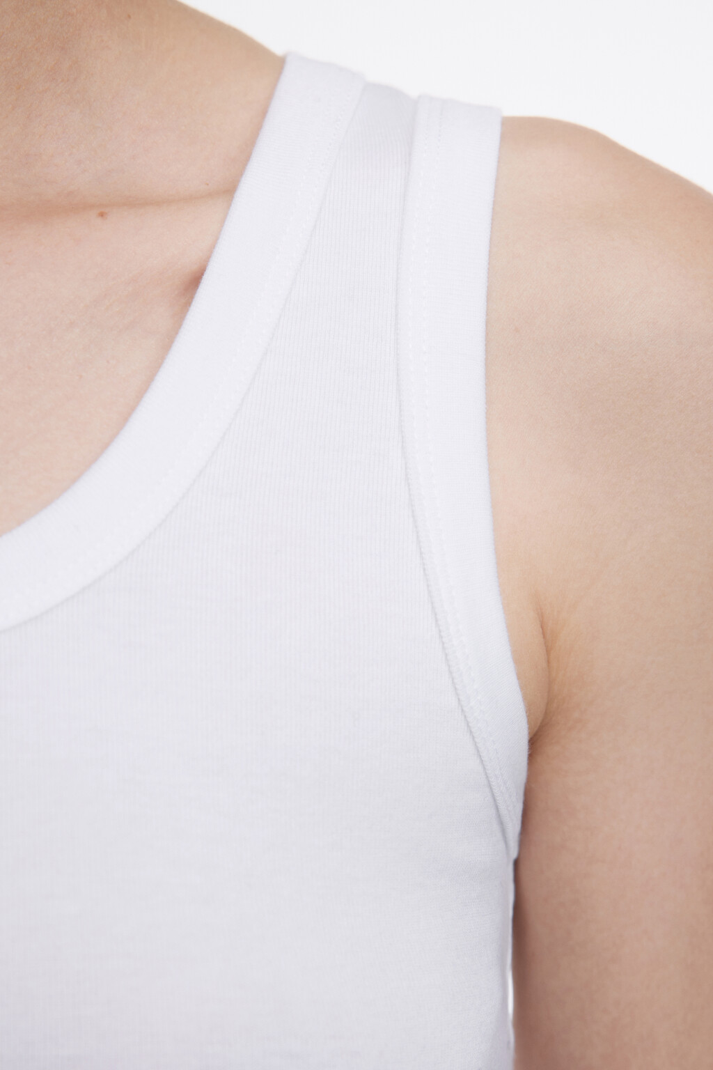 Майка облегающая из хлопка и модала - цвет белый - 9