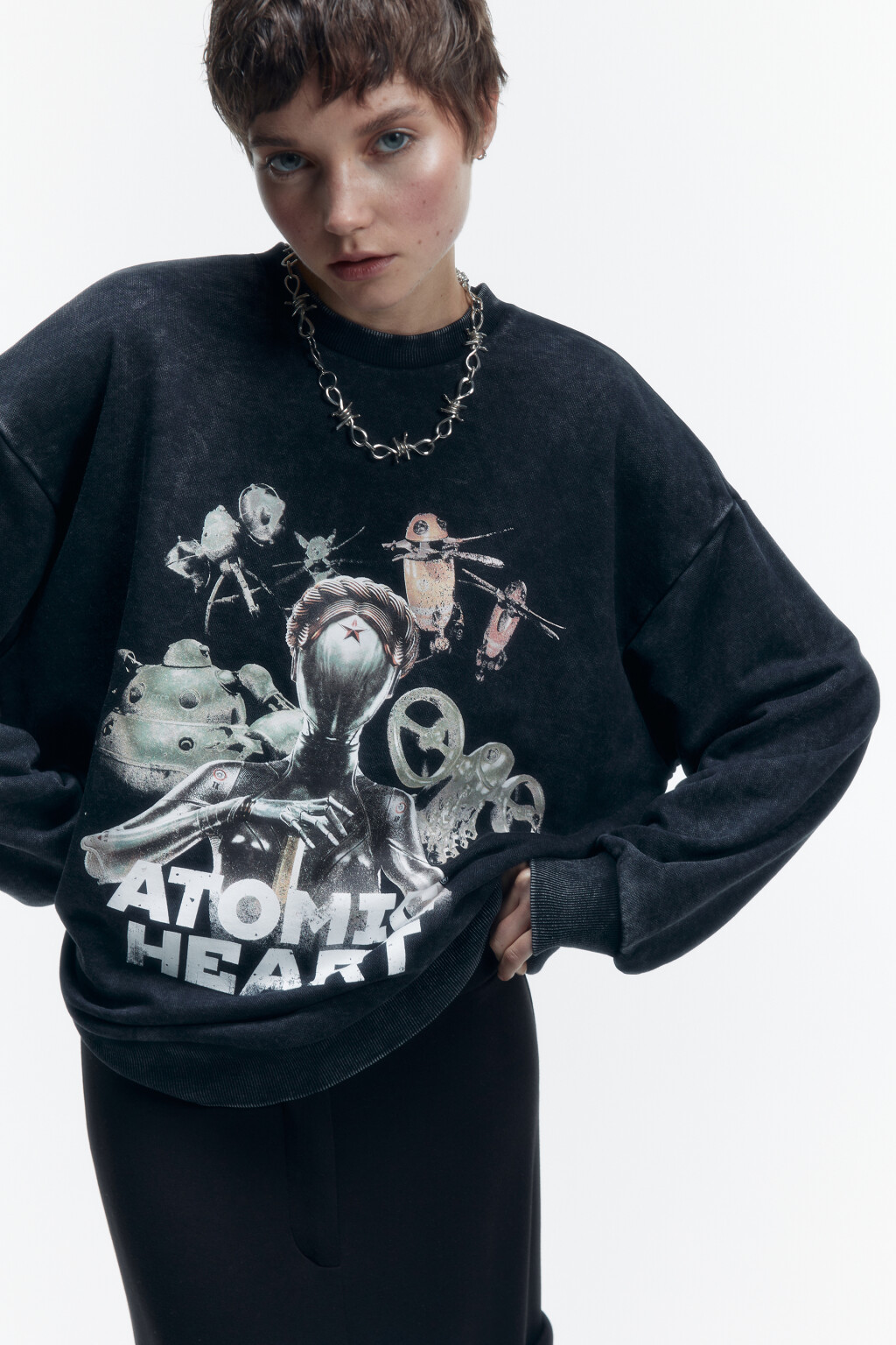 Свитшот oversize хлопковый с принтом Atomic Heart - цвет серый - 1