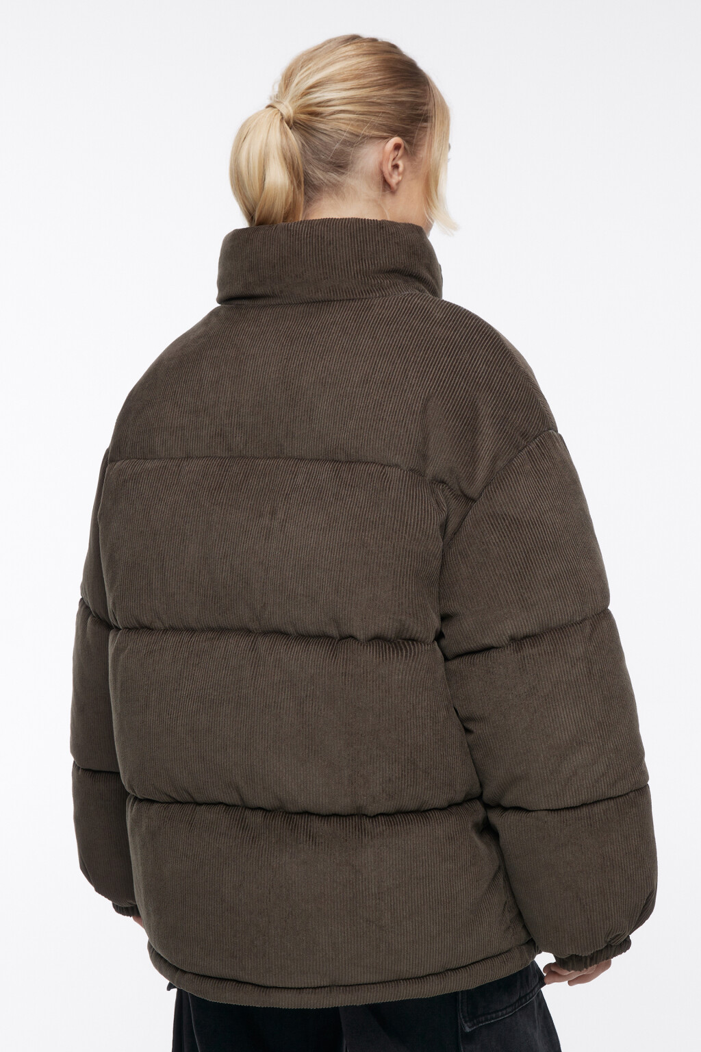 Куртка oversize дутая из вельветовой ткани - цвет зеленый - 4