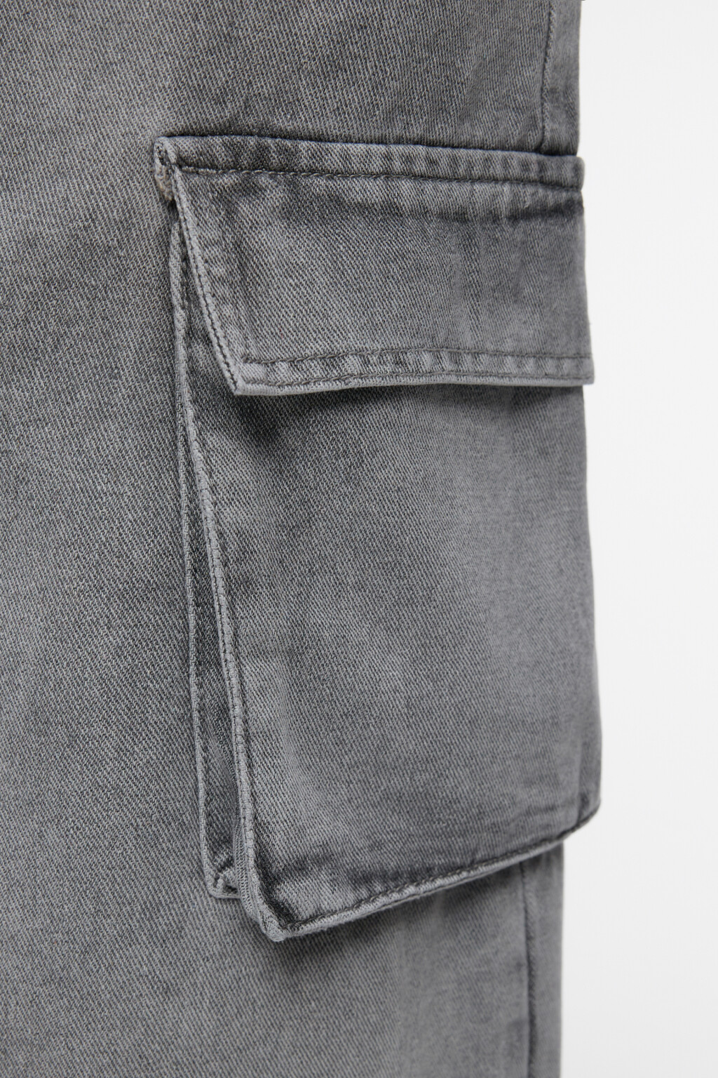 Юбка миди джинсовая прямая с карманами карго - цвет серый - 7