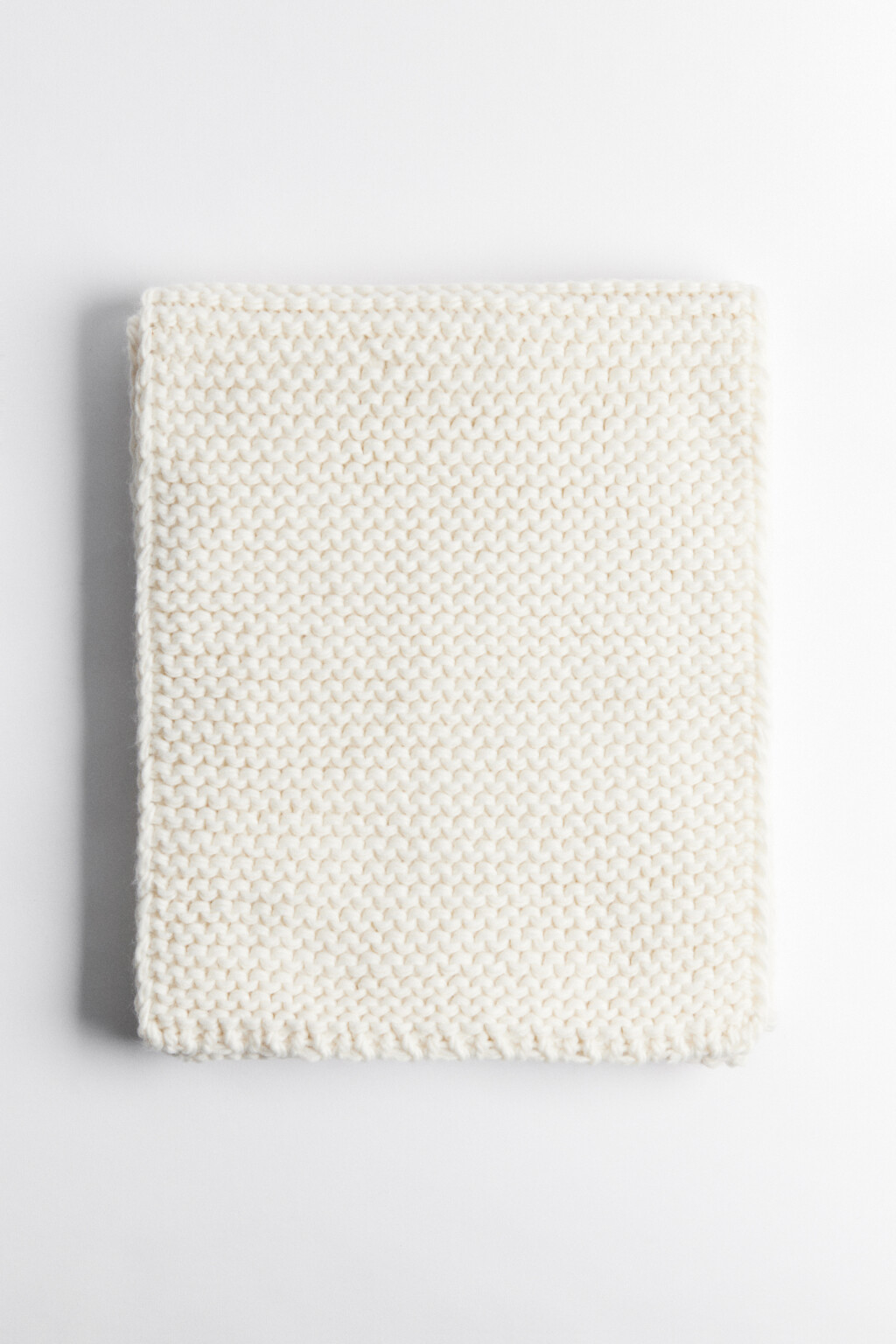 Шарф однотонный крупной фактурной вязки - цвет бежевый - 1