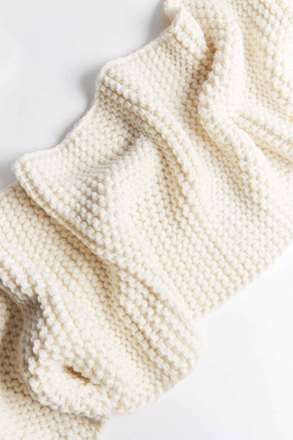 Шарф однотонный крупной фактурной вязки - цвет бежевый - 3