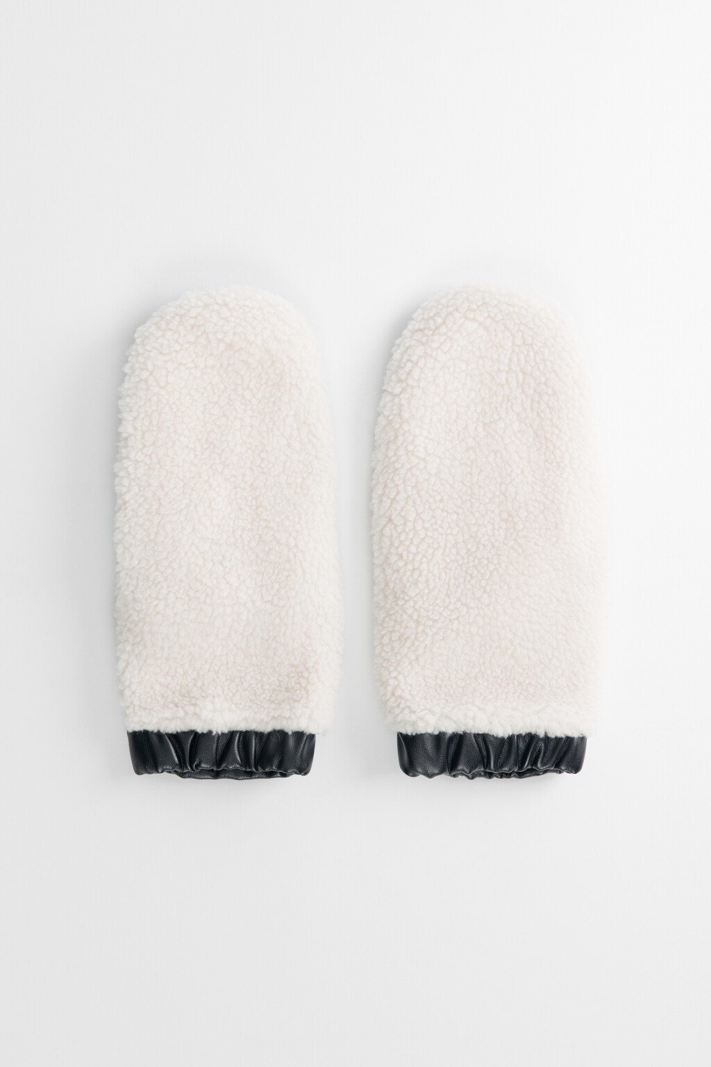 Варежки из комбинированных материалов - цвет бежевый - 1