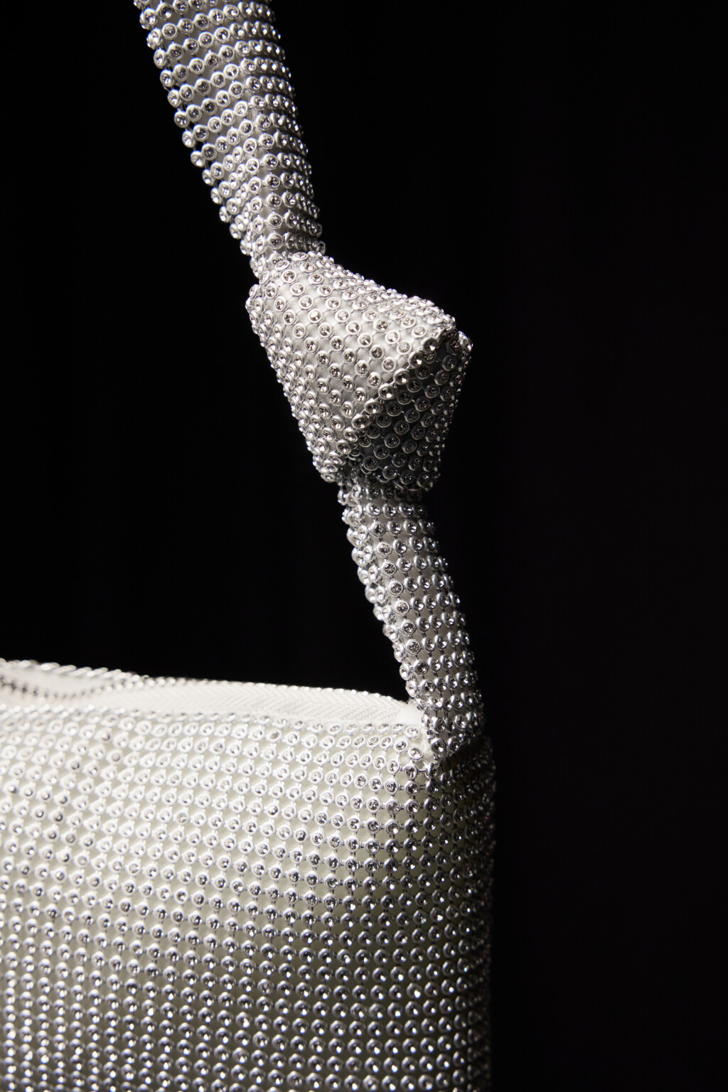 Сумка-клатч из страз на коротком ремешке - цвет серый - 3