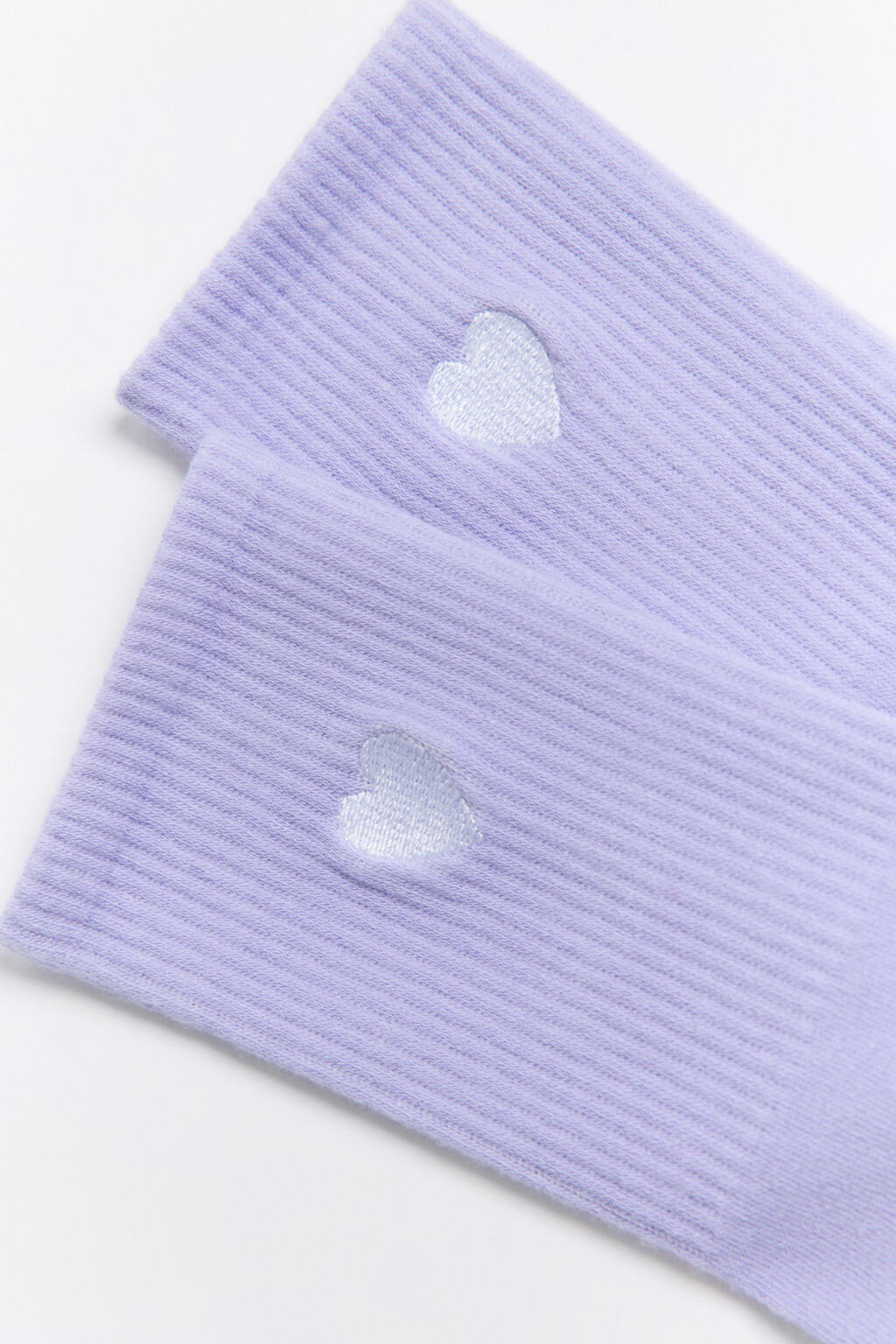 Носки высокие хлопковые с вышивкой-сердечком - цвет сиреневый - 2