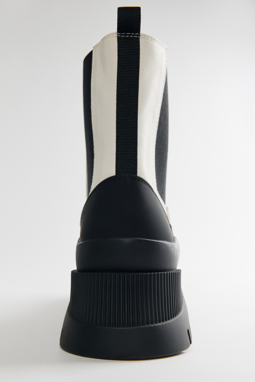 Ботинки-челси на платформе с каблуком - цвет бежевый - 4