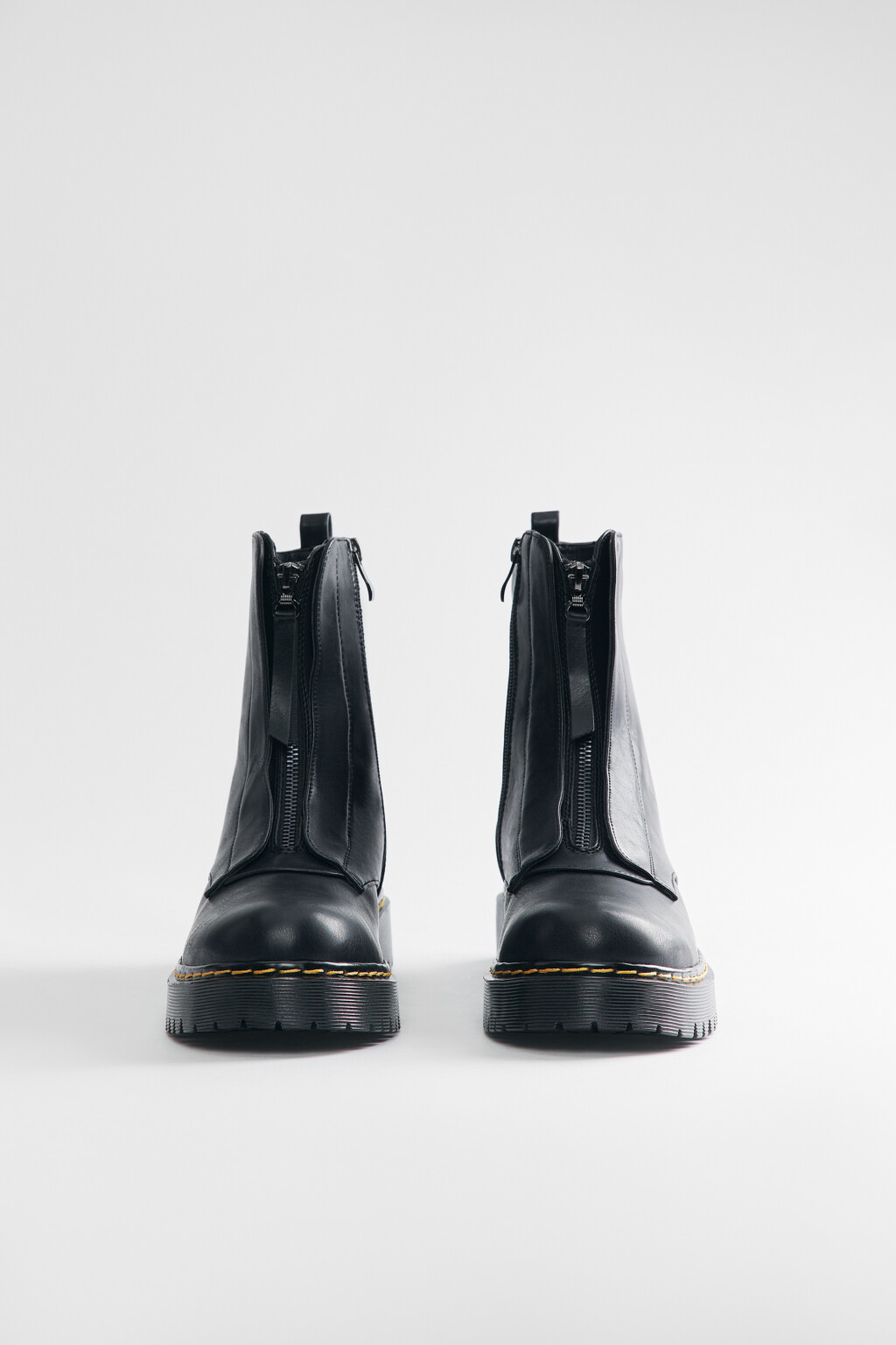 Ботинки на платформе с молнией - цвет черный - 3