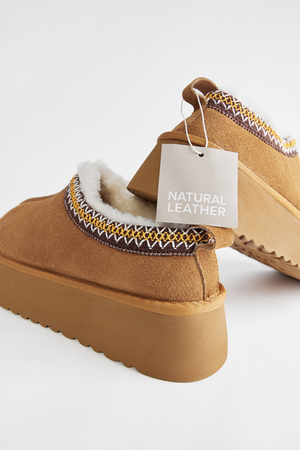 Ботинки-угги короткие из натуральной замши с утеплением - цвет коричневый - 5