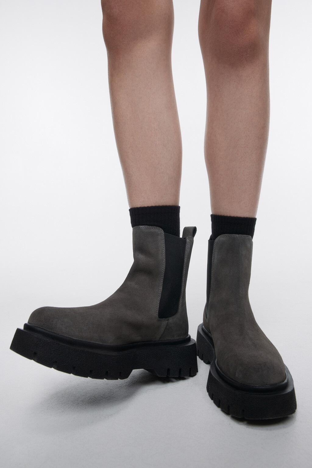 Ботинки-челси из натуральной замши - цвет серый - 1