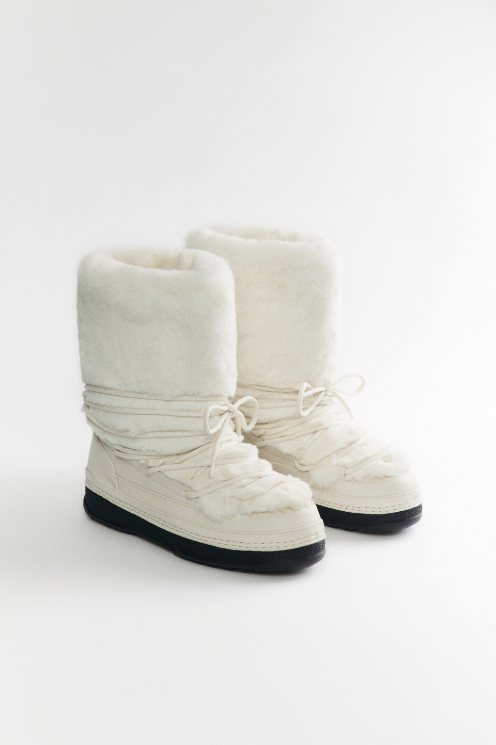 Ботинки-дутики из искусственного меха утепленные - цвет белый - 3