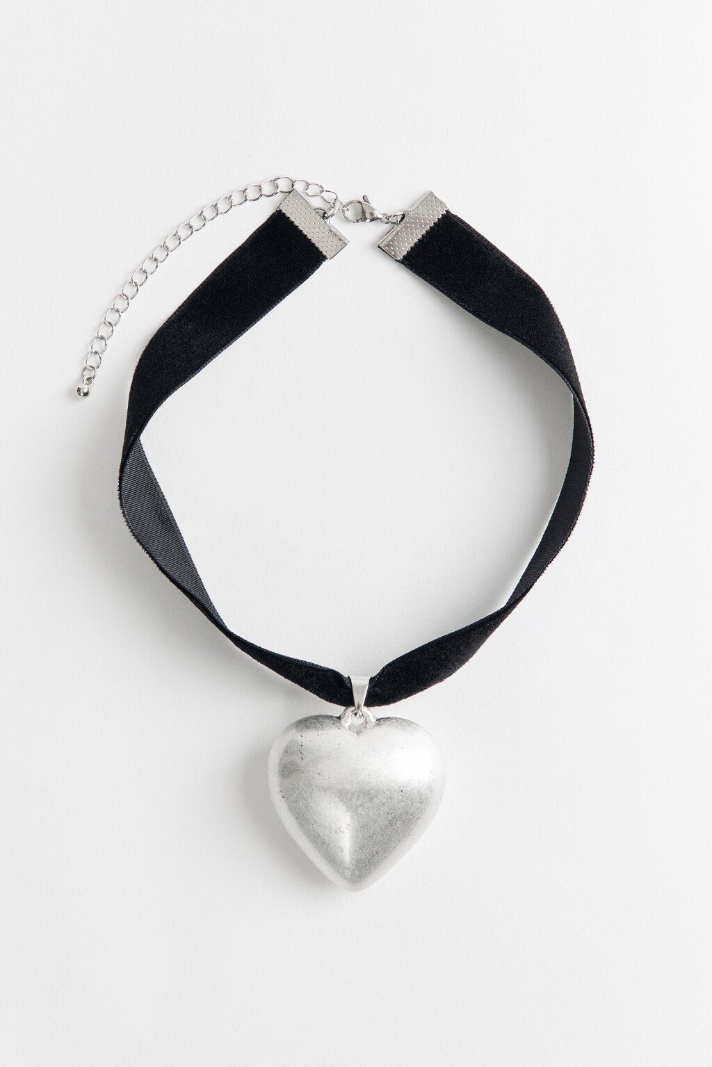 Чокер текстильный с подвеской-сердцем - цвет серый - 1