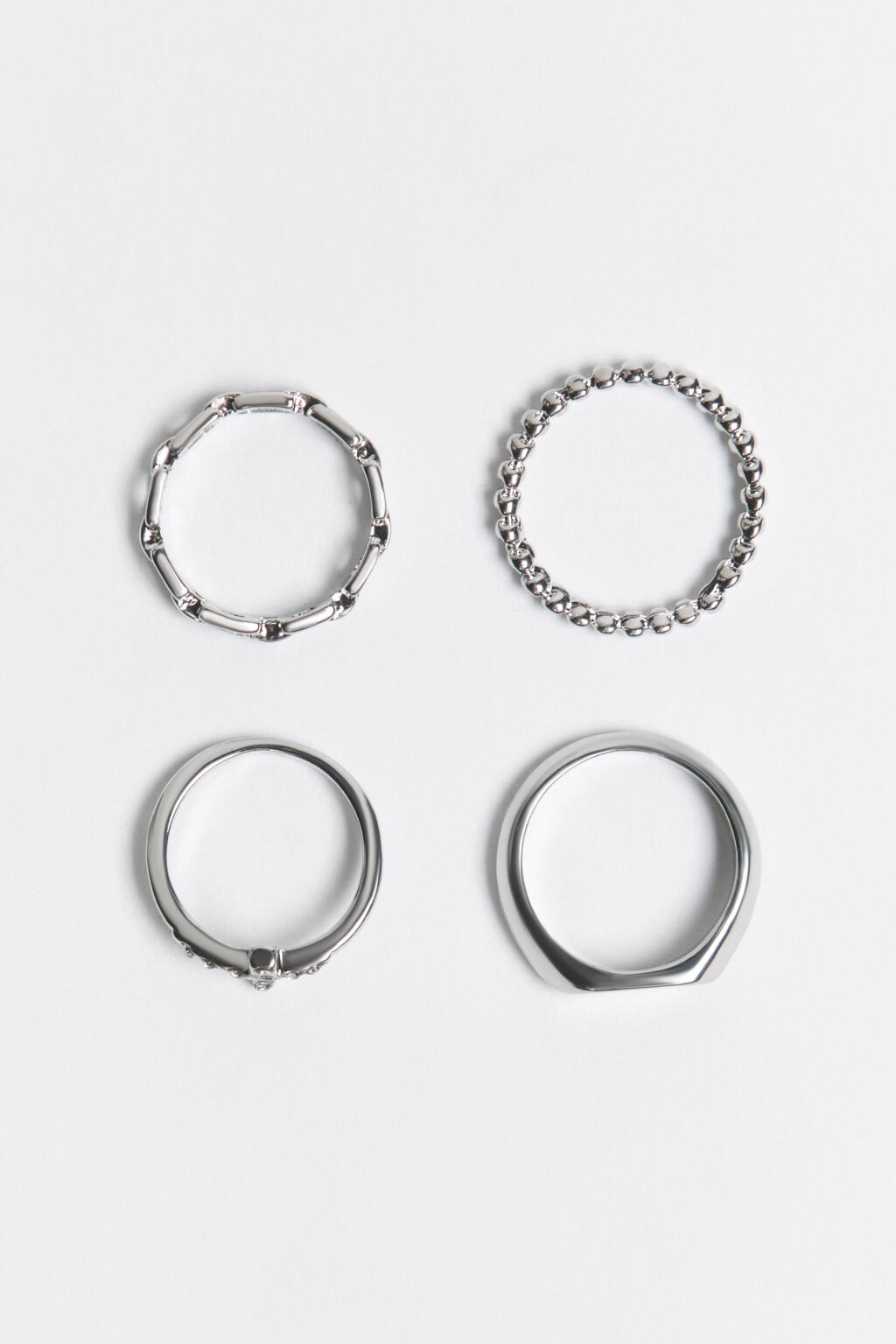 Набор колец серебристых (4 штуки) - цвет серый - 2