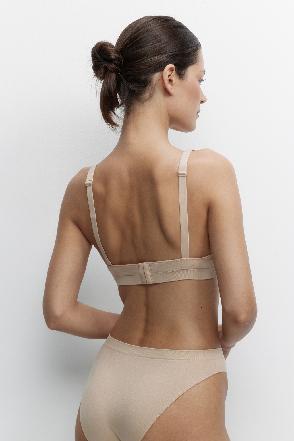 Бюстгальтер-бра бесшовный на тонких бретелях - цвет бежевый - 2