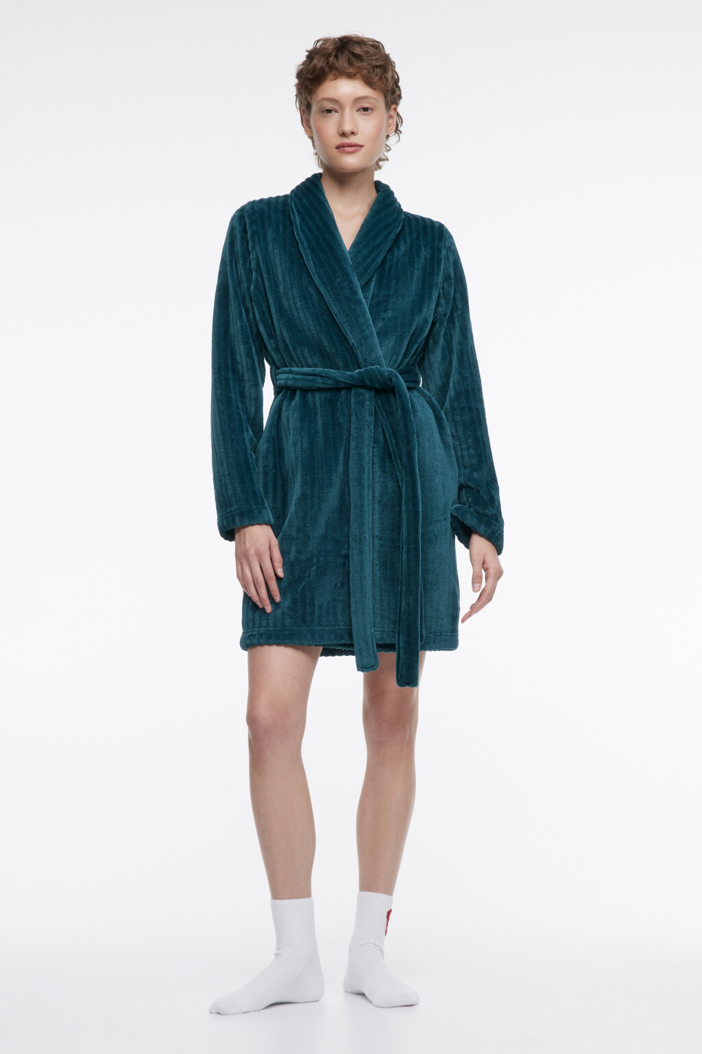 Халат с поясом домашний из мягкой велюровой ткани - цвет зеленый - 1