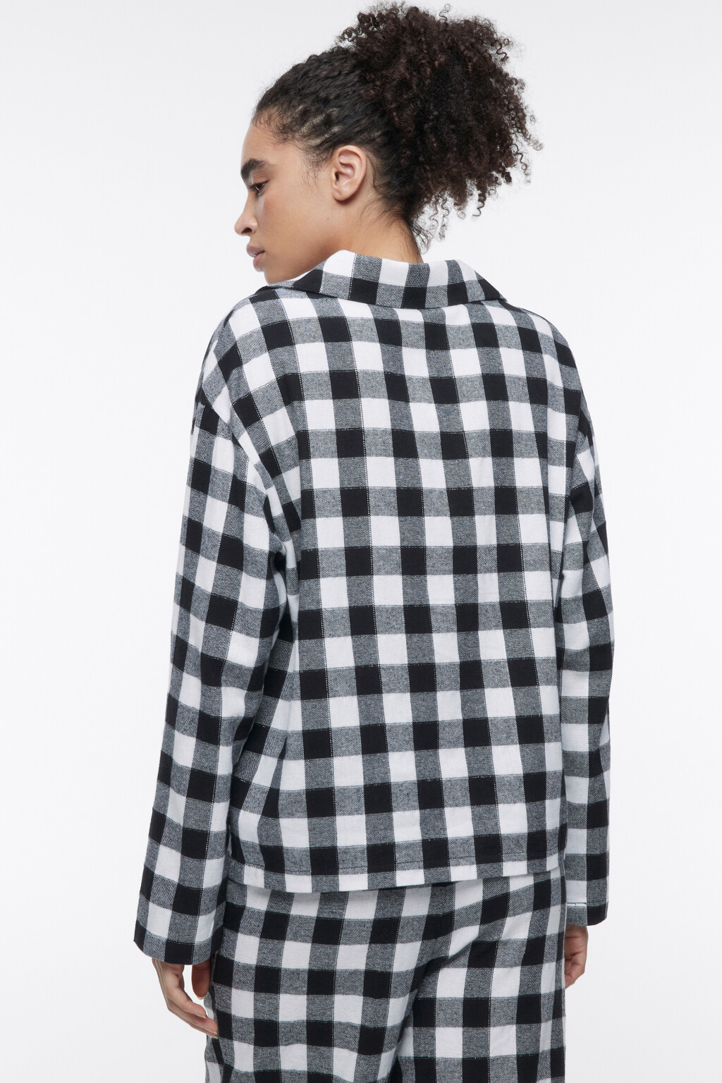 Рубашка домашняя клетчатая с люрексом - цвет черный - 3